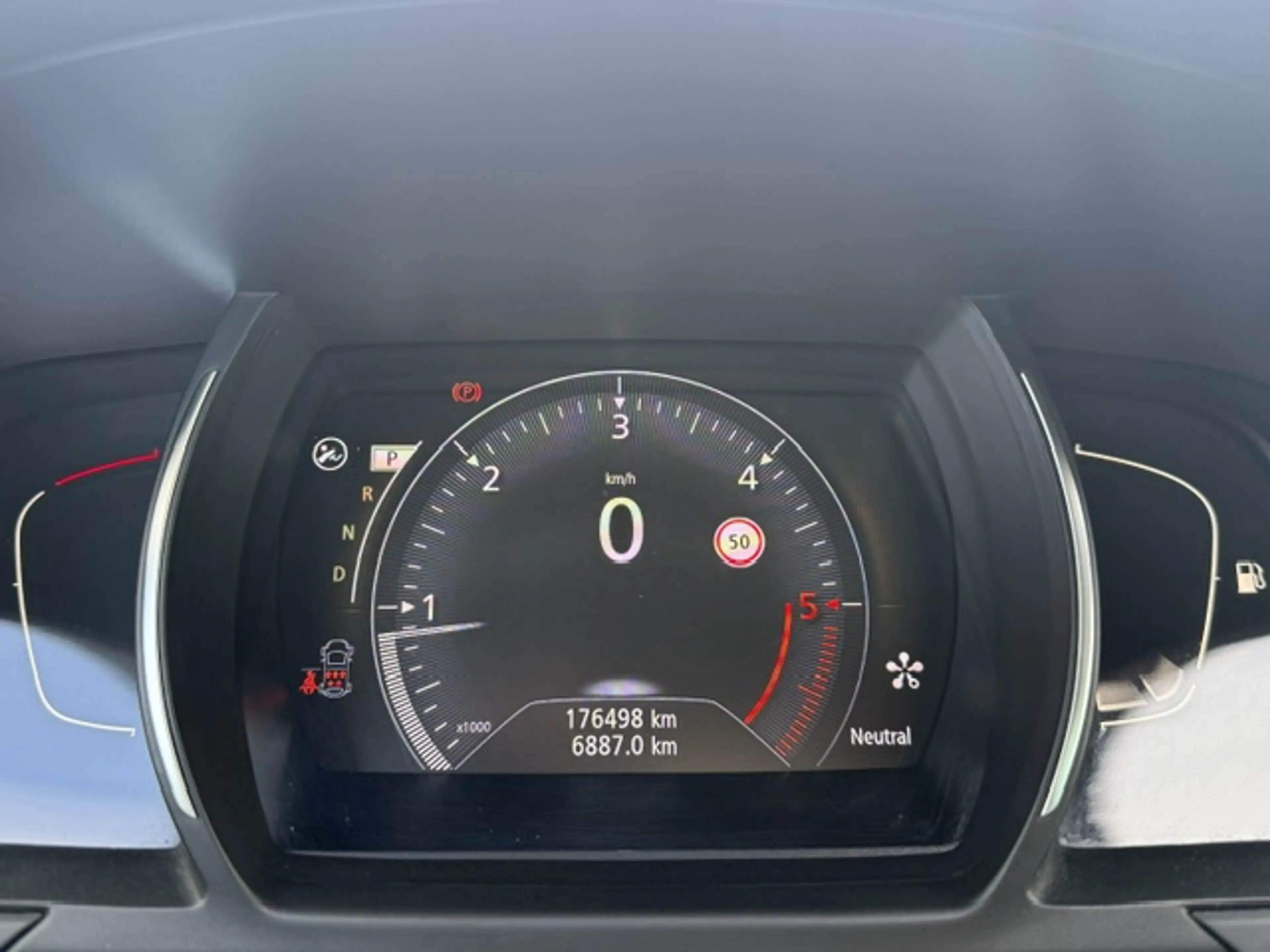 Renault Grand Scenic 1.6Dci 7PL LEDER BOSE LED NAVI CAMERA Energy Initiale Paris EDC — photo 15