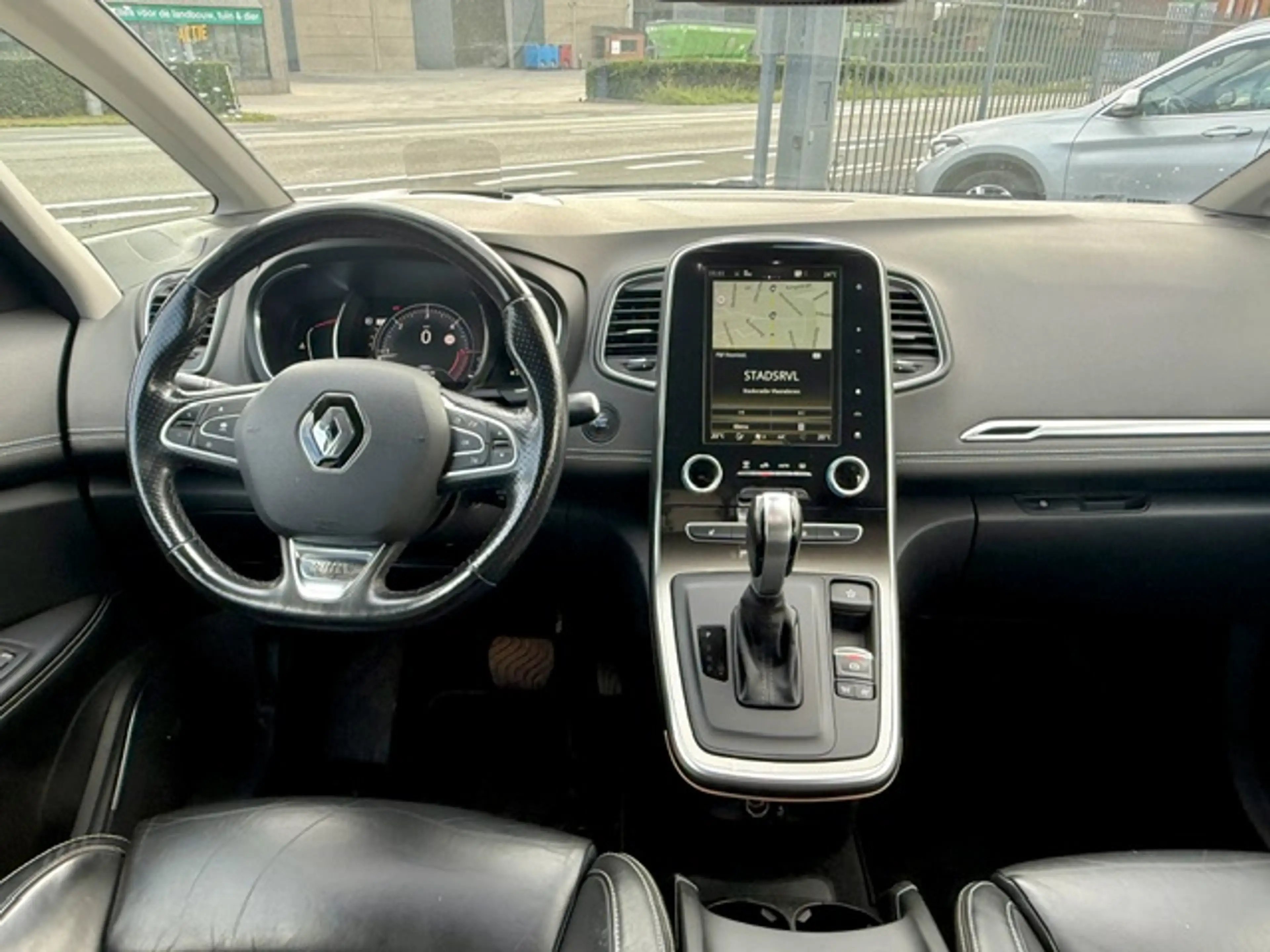 Renault Grand Scenic 1.6Dci 7PL LEDER BOSE LED NAVI CAMERA Energy Initiale Paris EDC — photo 4
