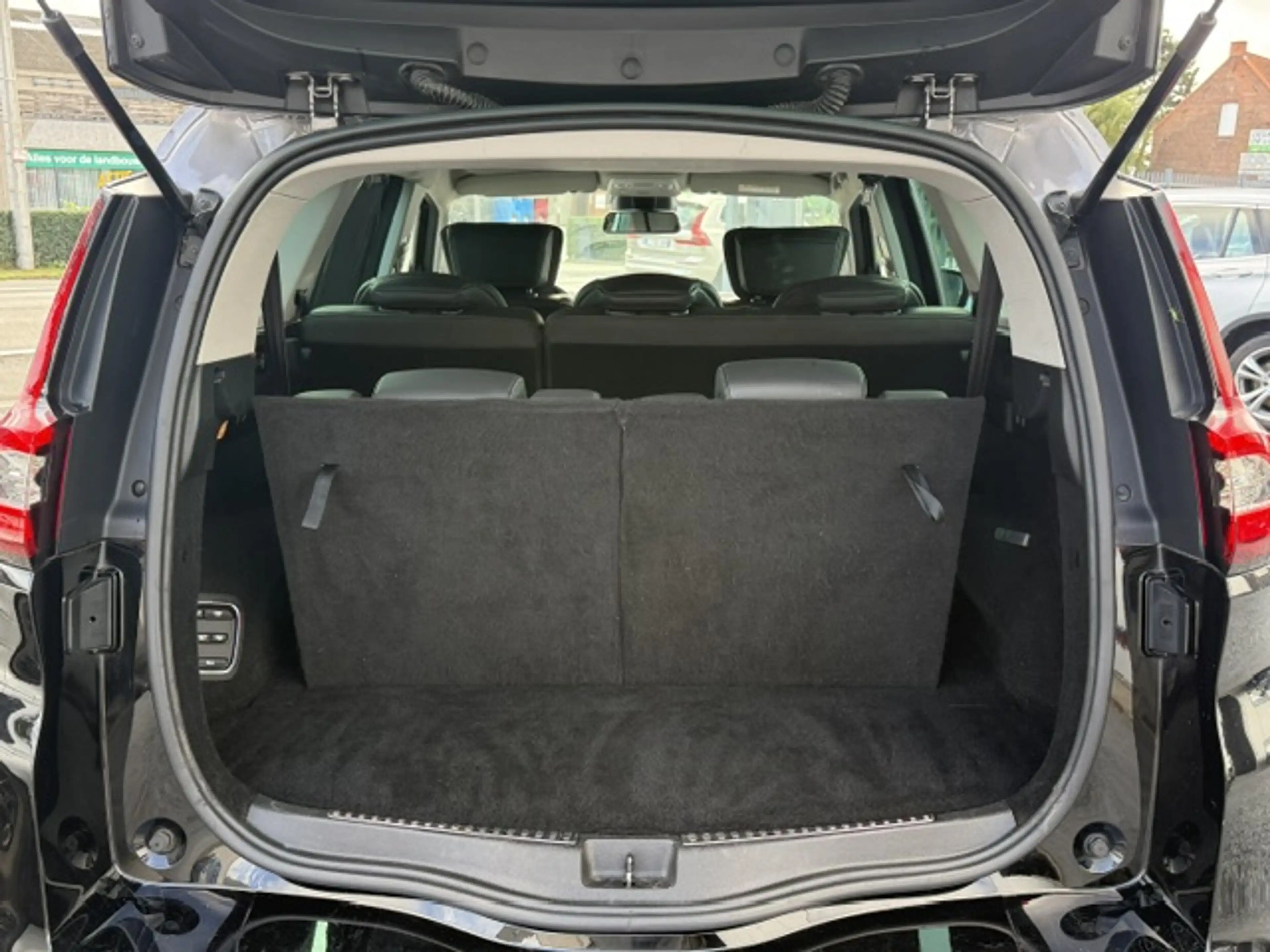 Renault Grand Scenic 1.6Dci 7PL LEDER BOSE LED NAVI CAMERA Energy Initiale Paris EDC — photo 13