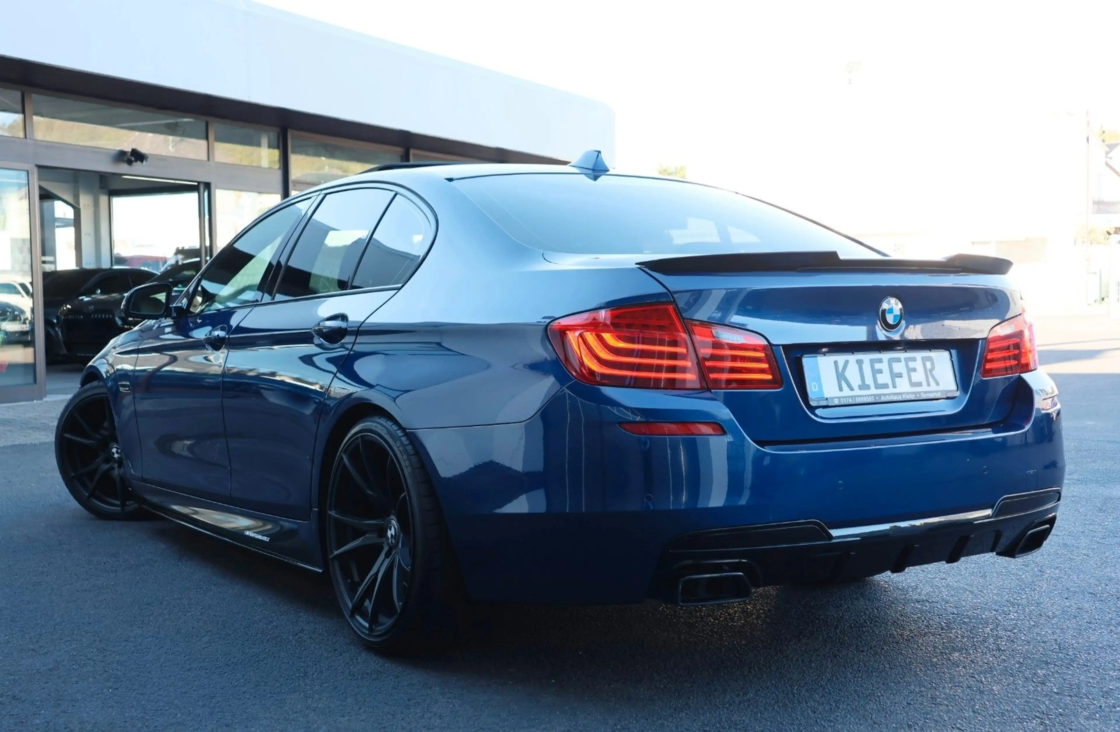 BMW 550 i xDrive/ACC/360/HUD/H&K/Night Vision/MASSAGE — photo 6