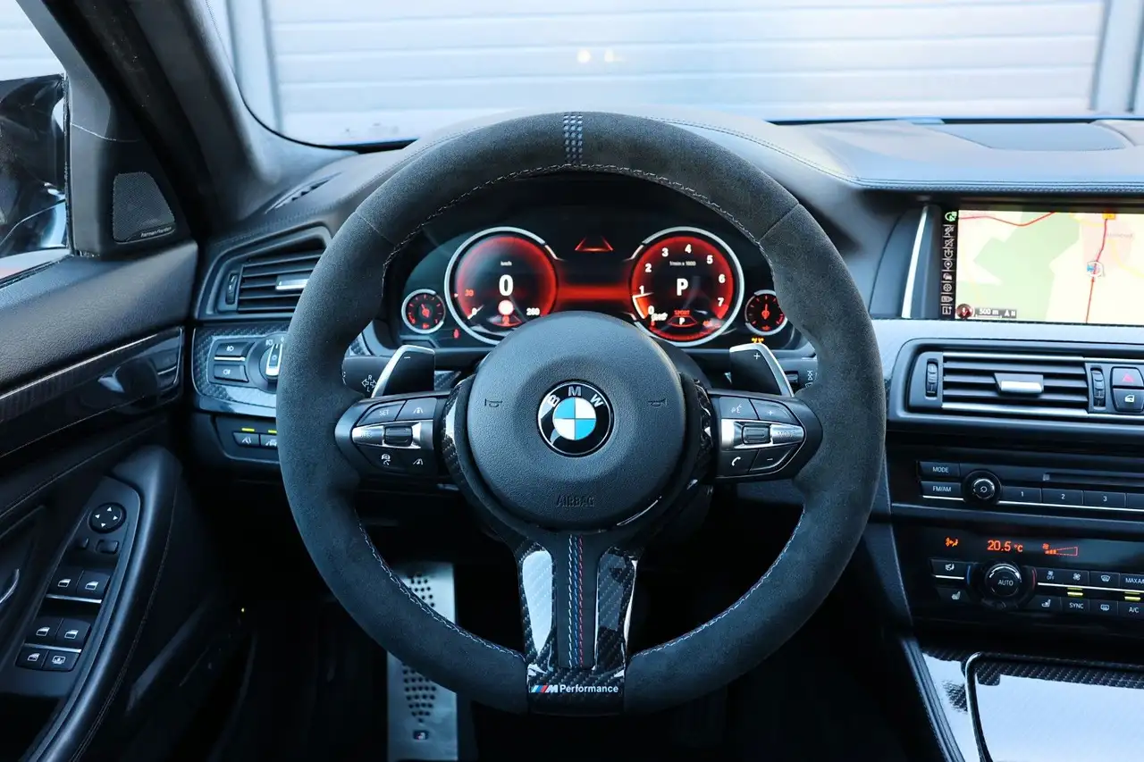 BMW 550 Berline — photo 30 sur 41