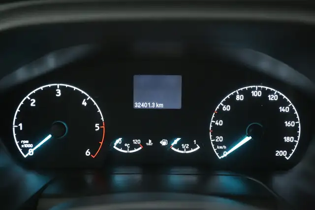 Ford Transit view 13