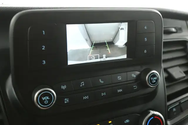 Ford Transit view 14