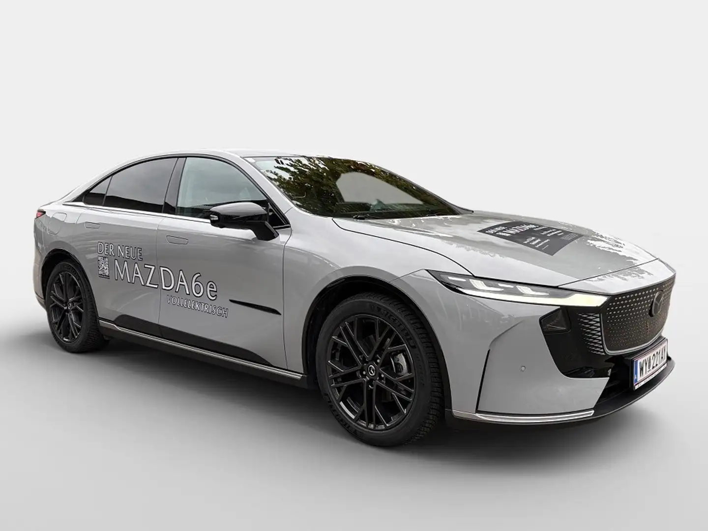 Mazda Sonstige 6e 5HB EV 245ps Long Range AT RWD Takumi Grau - 2