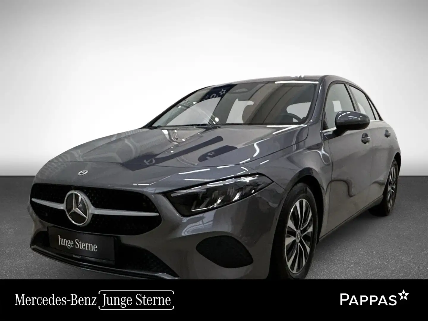 Mercedes-Benz A 180 d Kompaktlimousine Cam SHZ Grau - 1