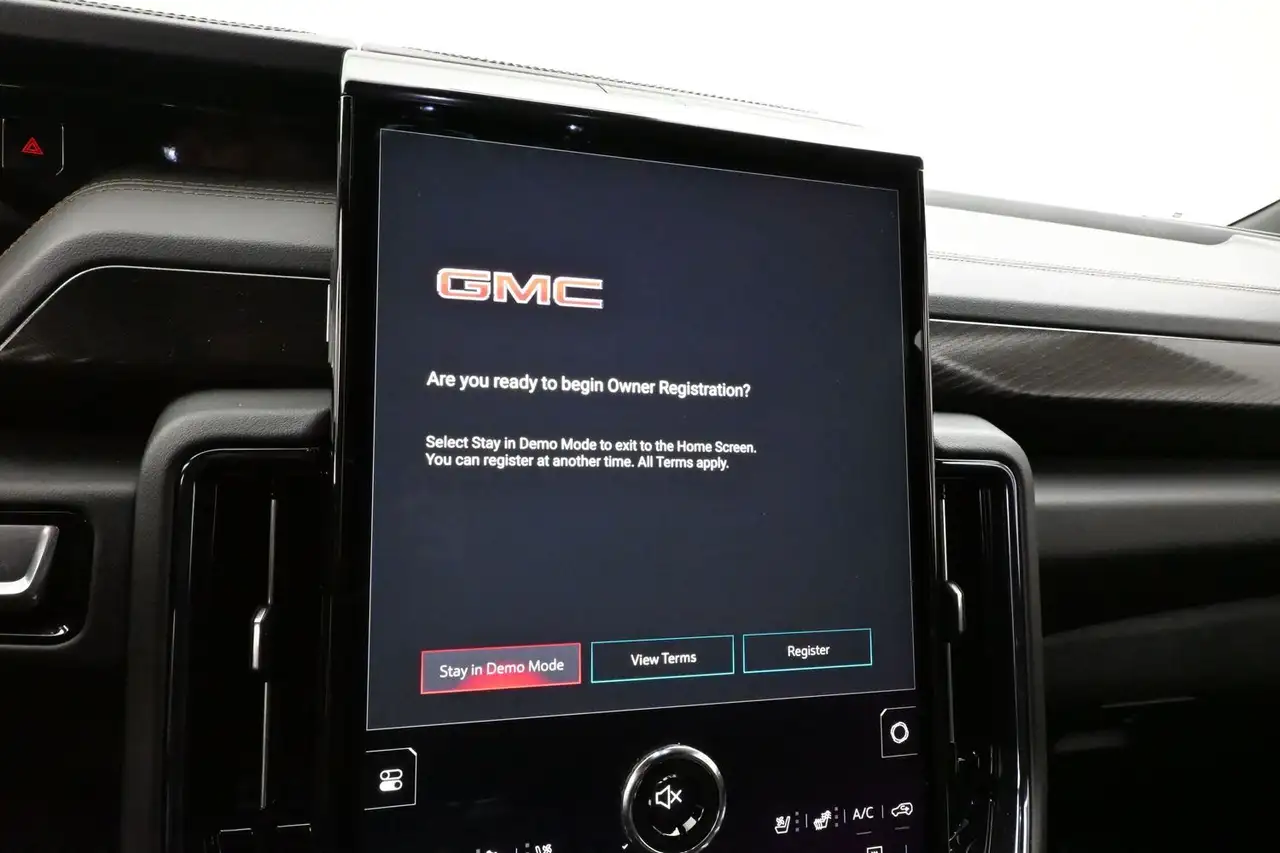 GMC Yukon снимка GMC Yukon