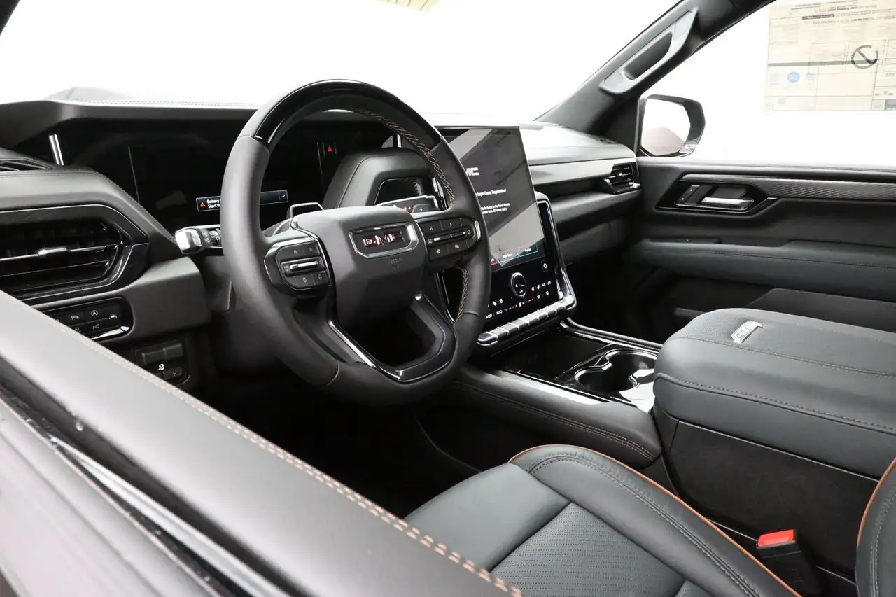 GMC Yukon снимка GMC Yukon