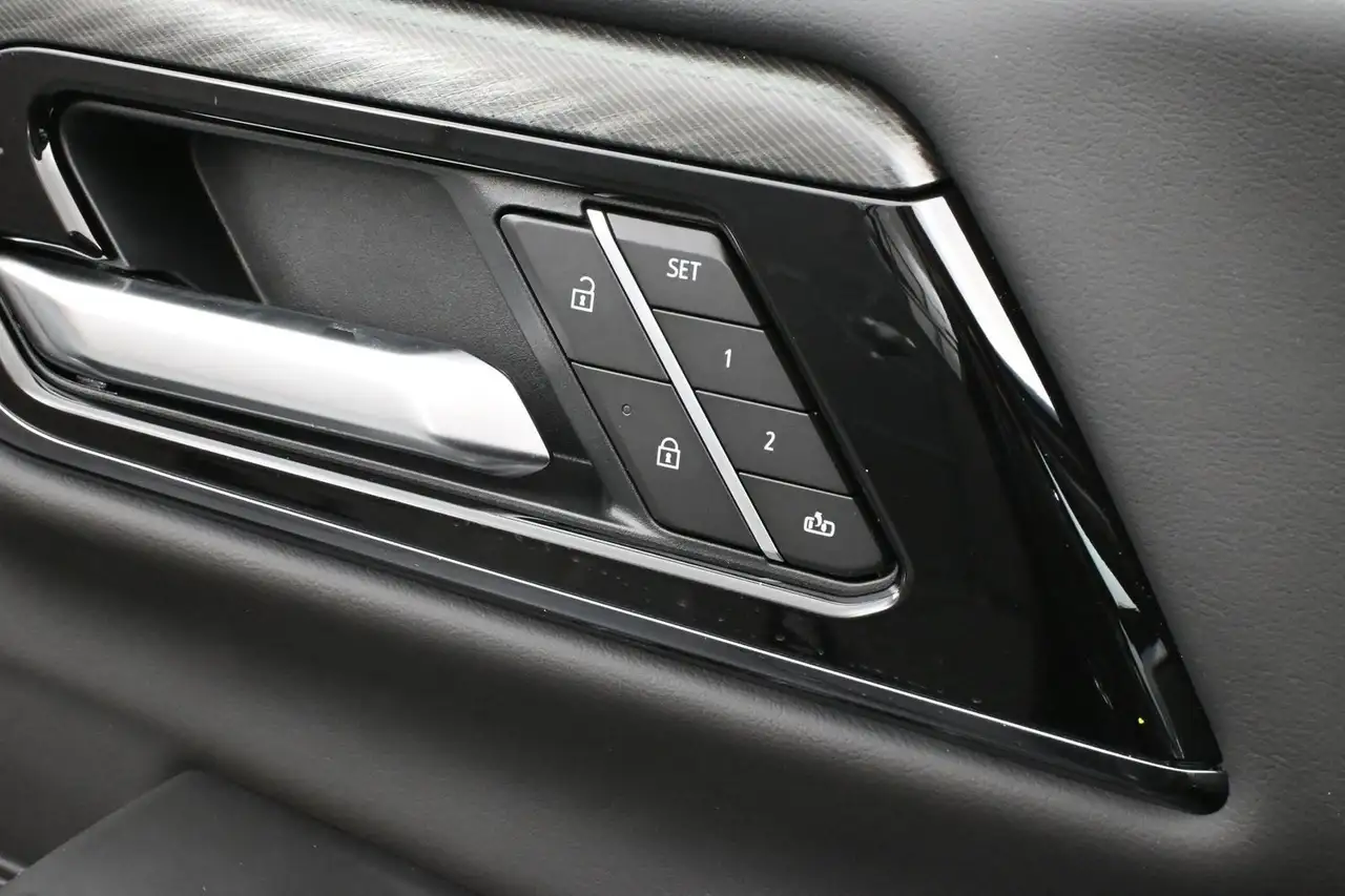 GMC Yukon снимка GMC Yukon