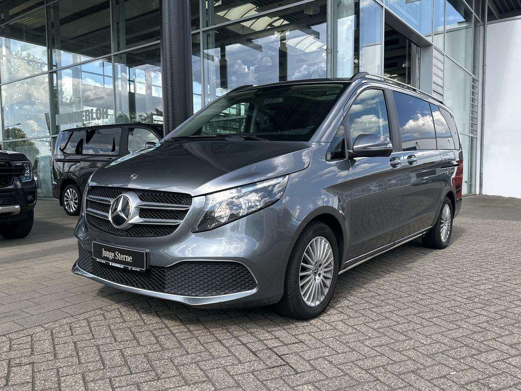 Mercedes-Benz V 250