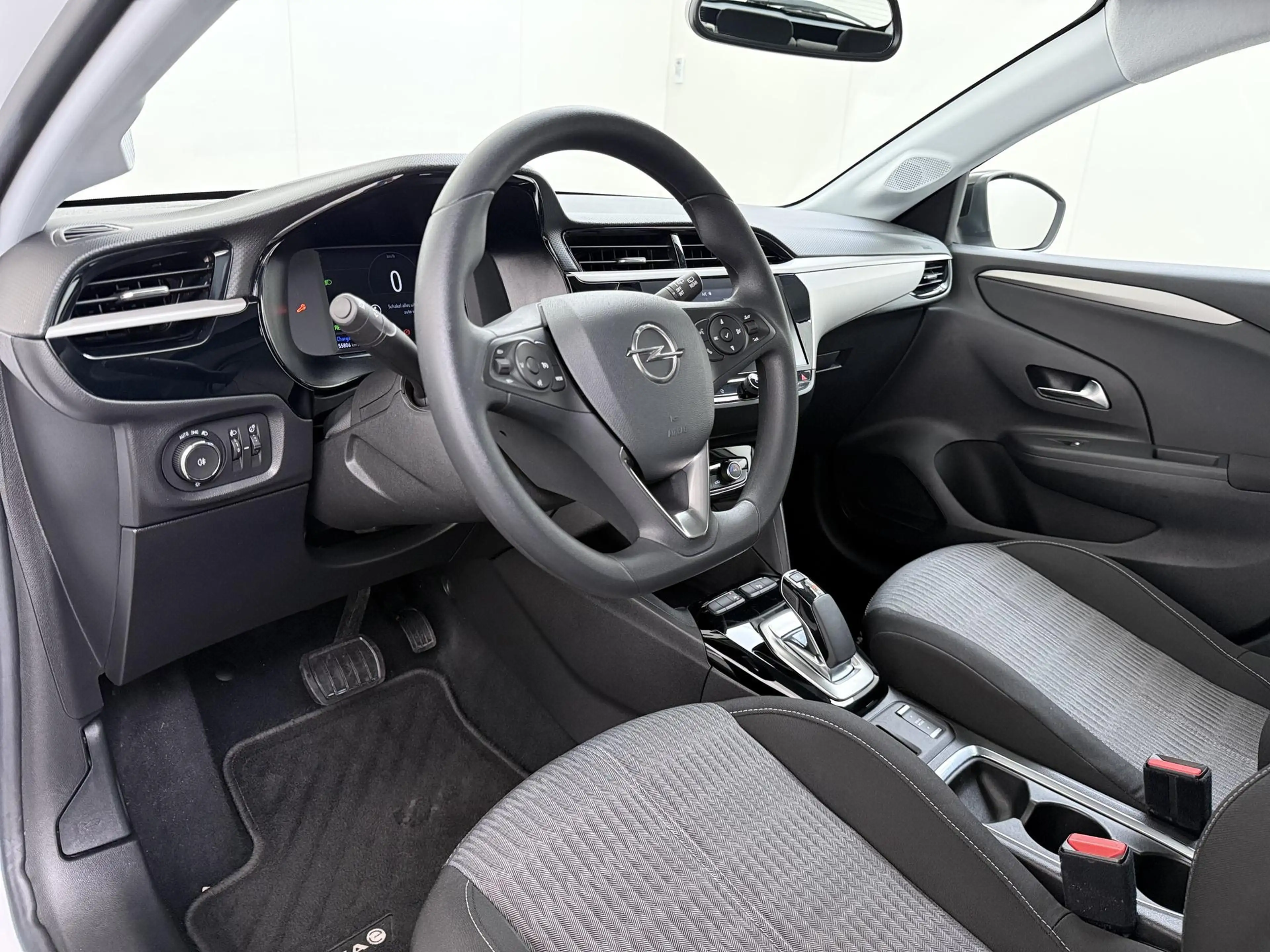Opel Corsa-e Edition 50 kWh | Apple carplay / Android | Navigat — photo 14