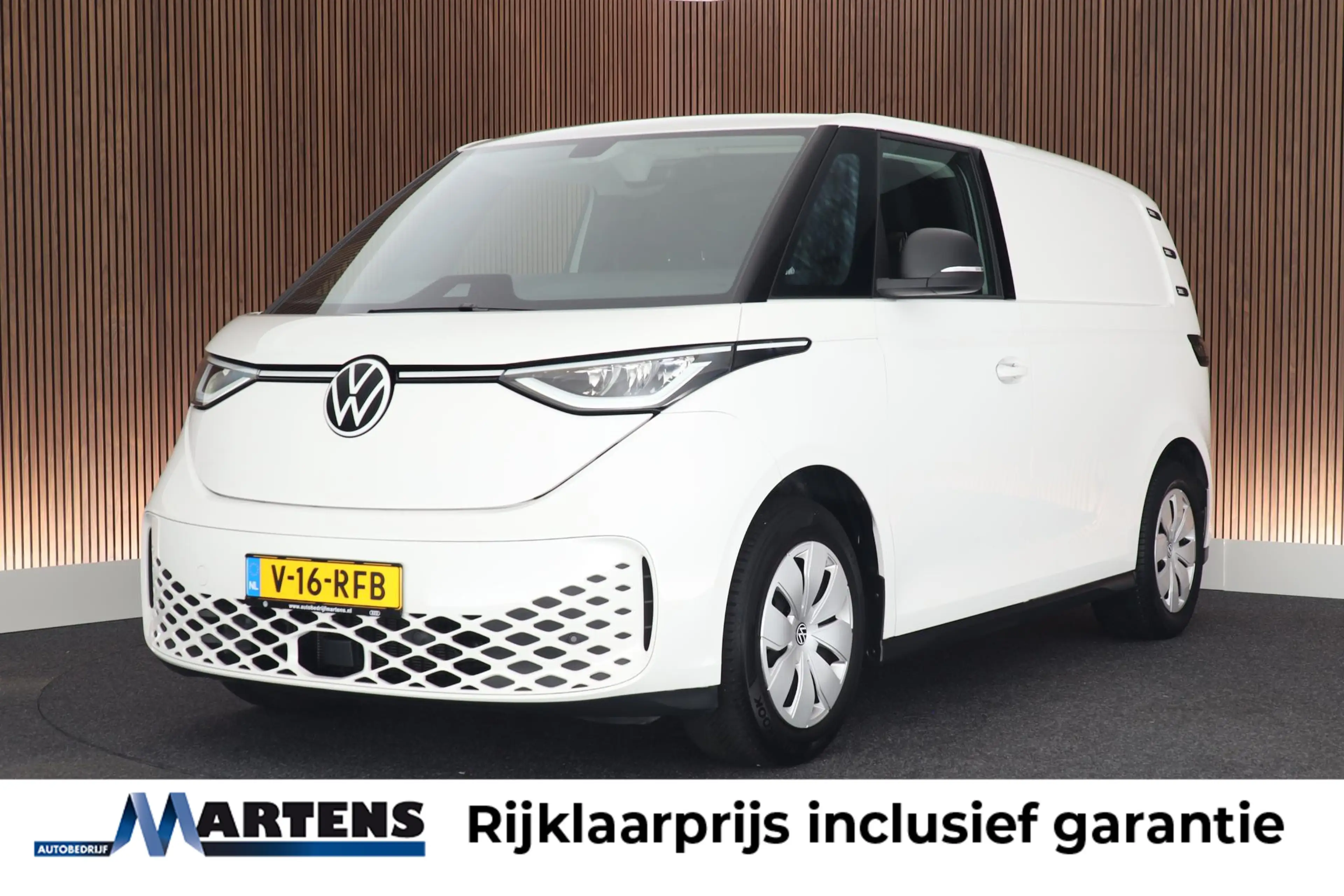Volkswagen ID. Buzz Cargo 77 kWh 204pk SOH 98% Trekhaak 3Pers. ACC Navigatie