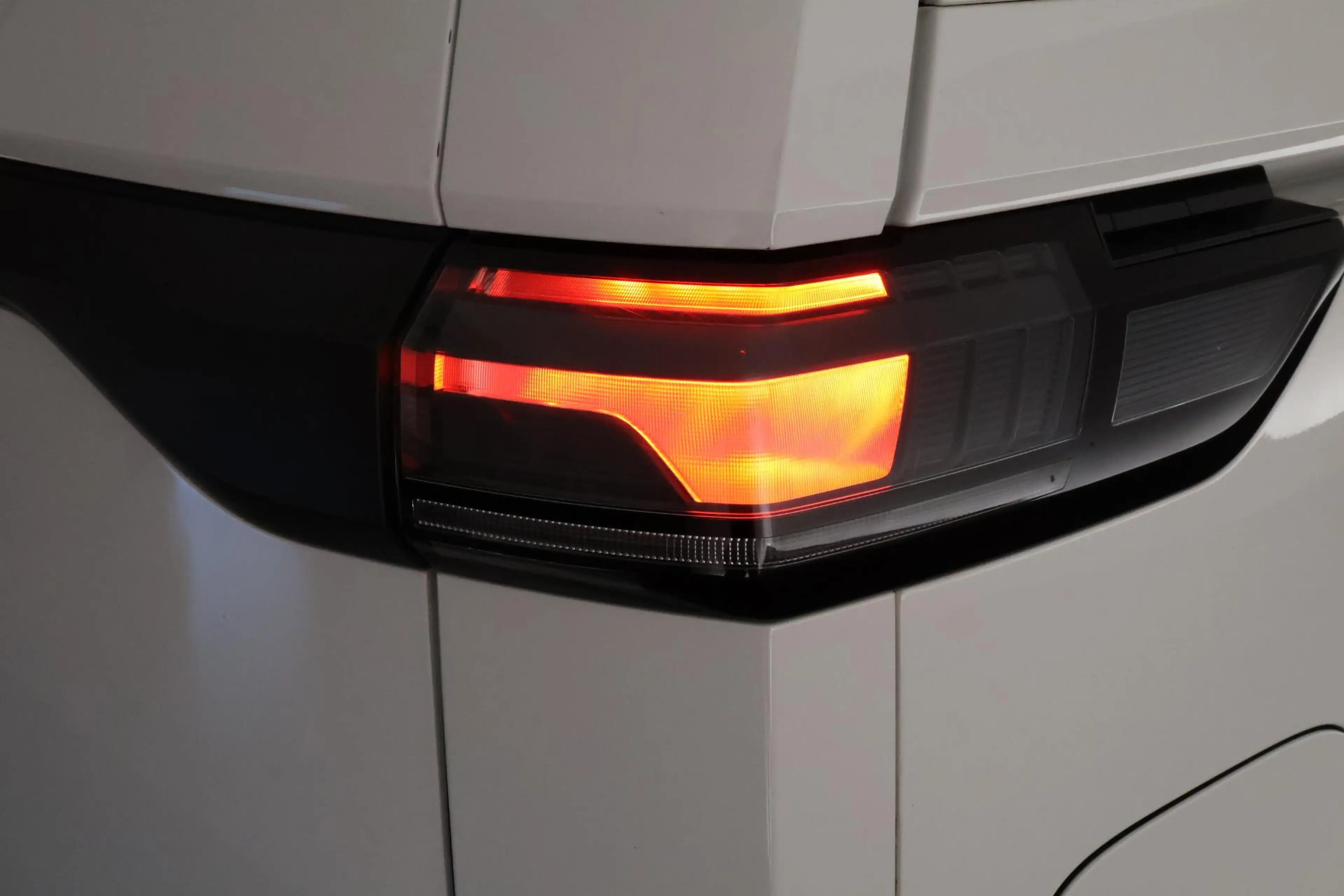 Volkswagen ID. Buzz Cargo 77 kWh 204pk SOH 98% Trekhaak 3Pers. ACC Navigatie — photo 34