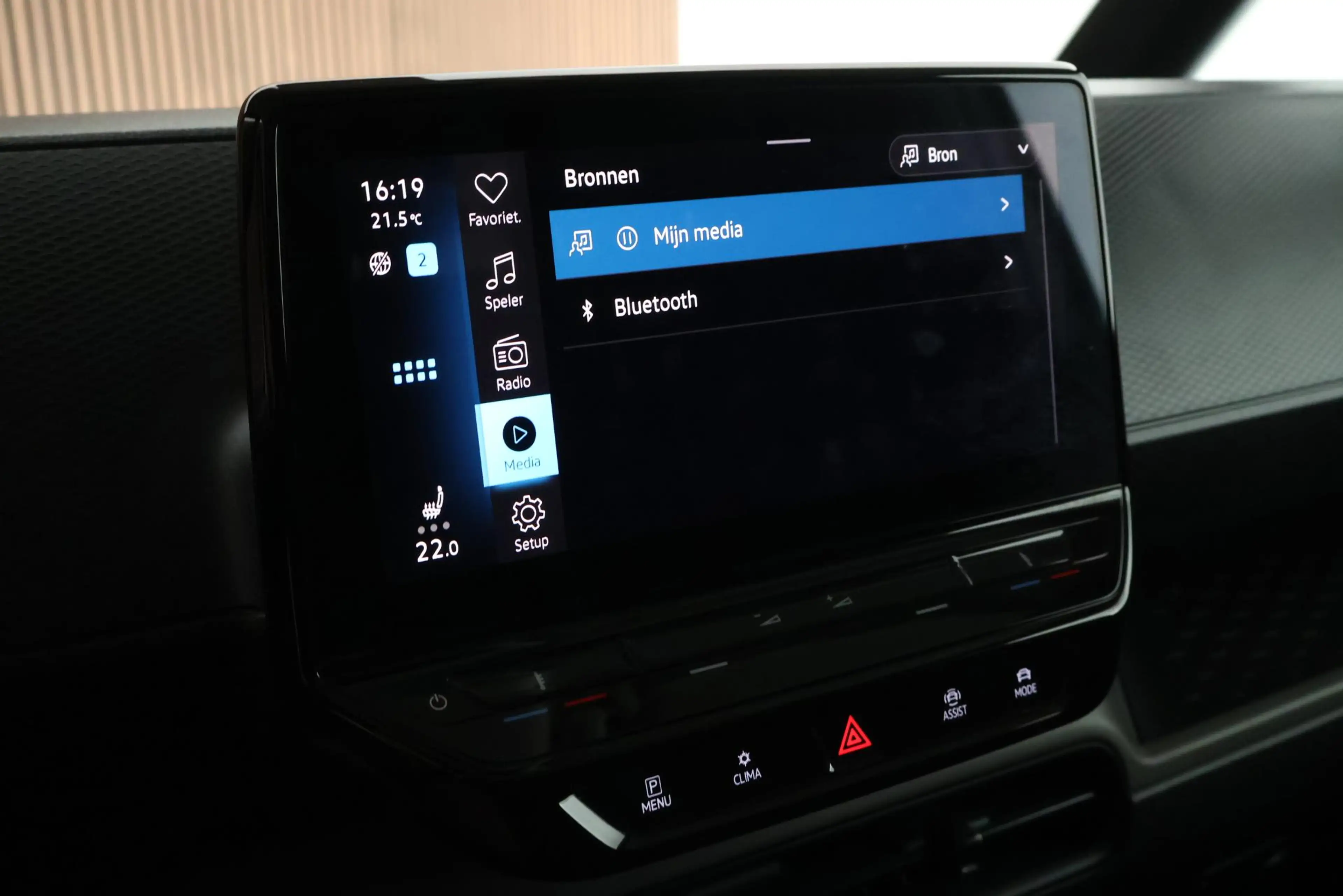 Volkswagen ID. Buzz Cargo 77 kWh 204pk SOH 98% Trekhaak 3Pers. ACC Navigatie — photo 28