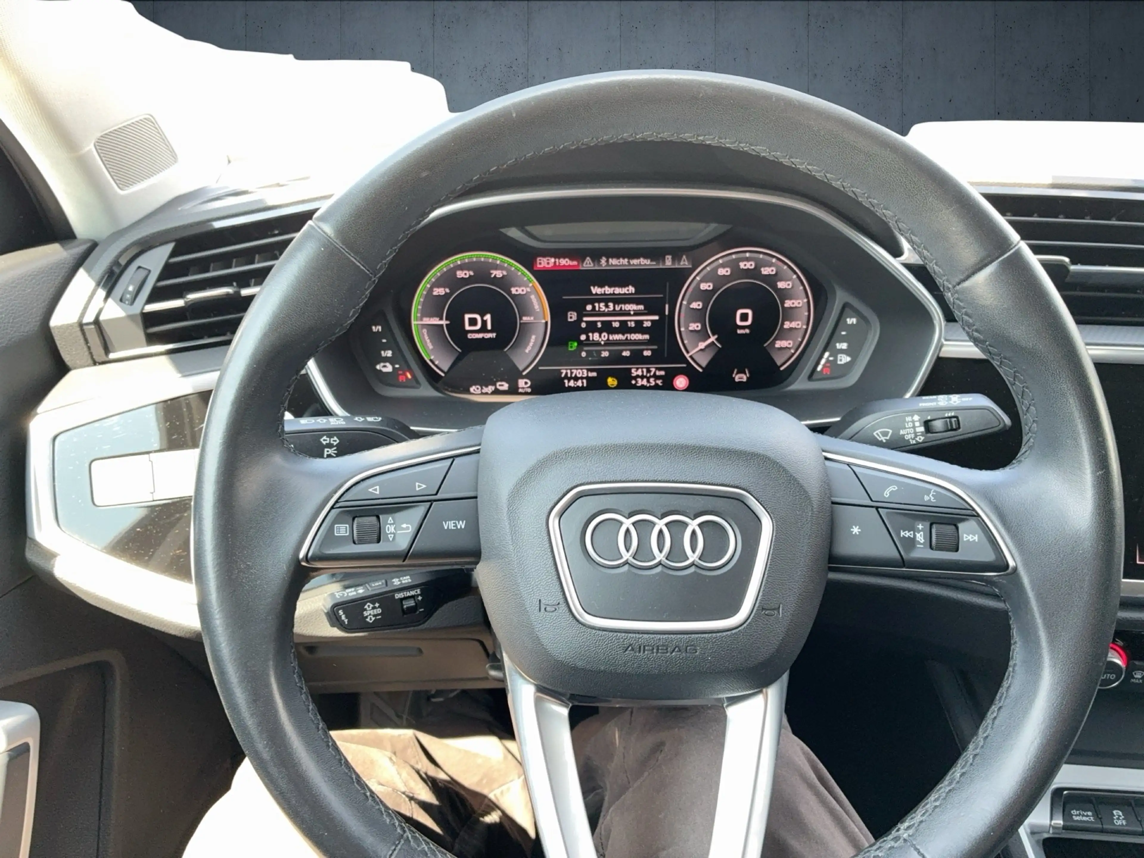 Audi Q3 Sportback TFSI e 45 TFSI e 180(245)  S tronic — photo 11