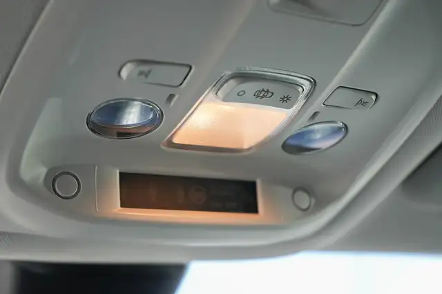 Opel Zafira Life 2,0 CDTI S&S Elegance M Aut. Ansicht 18