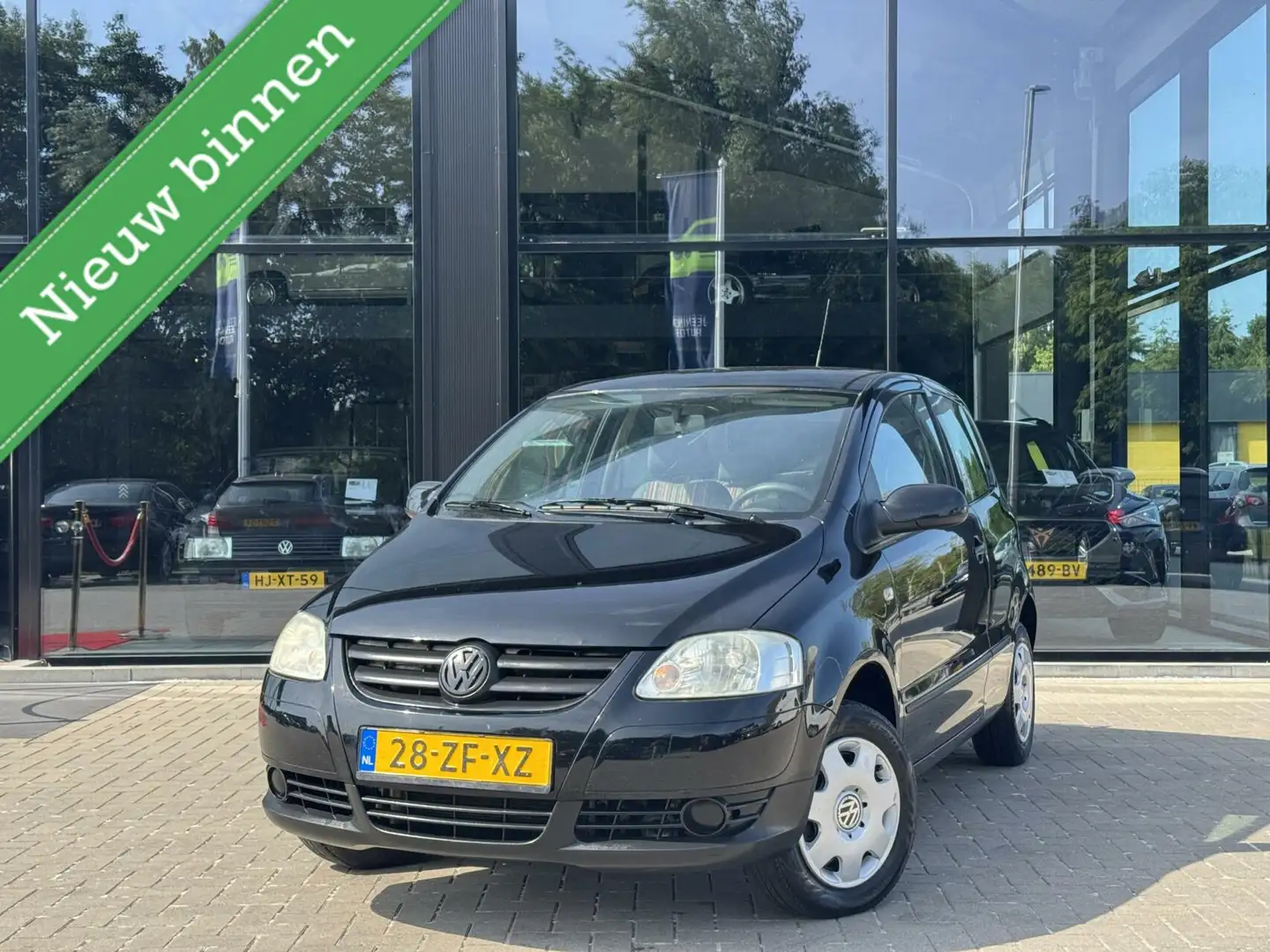 Volkswagen Fox 1.2 Trendline Noir - 1