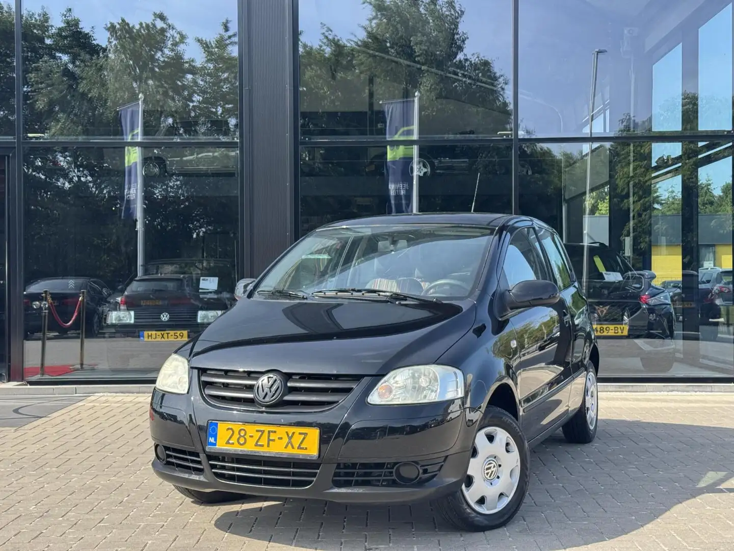Volkswagen Fox 1.2 Trendline | Airco | Zwart - 1