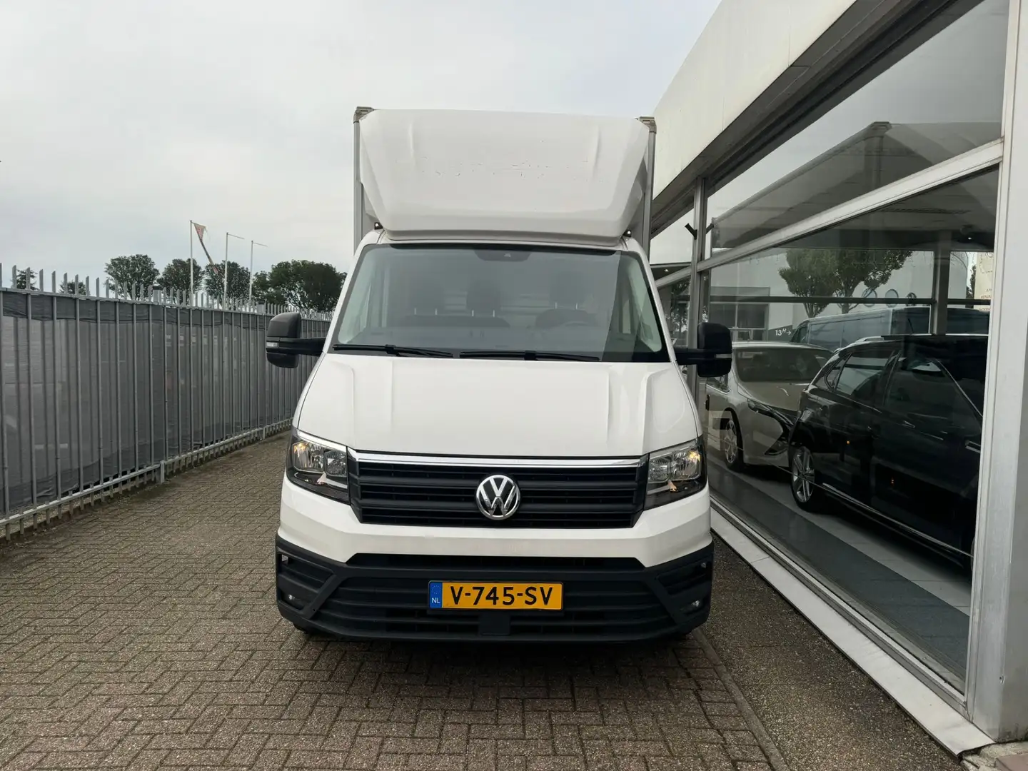 Volkswagen Crafter 35 2.0 TDI L4 | 1e eigenaar | 3-Zitplaatsen | NAP Wit - 2
