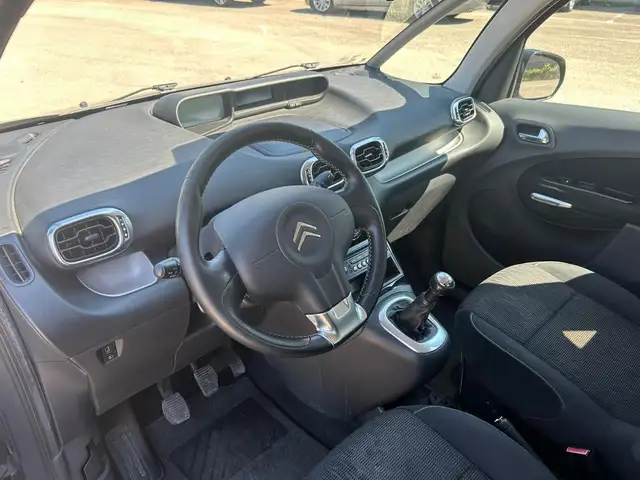 Citroen C3 Picasso view 7