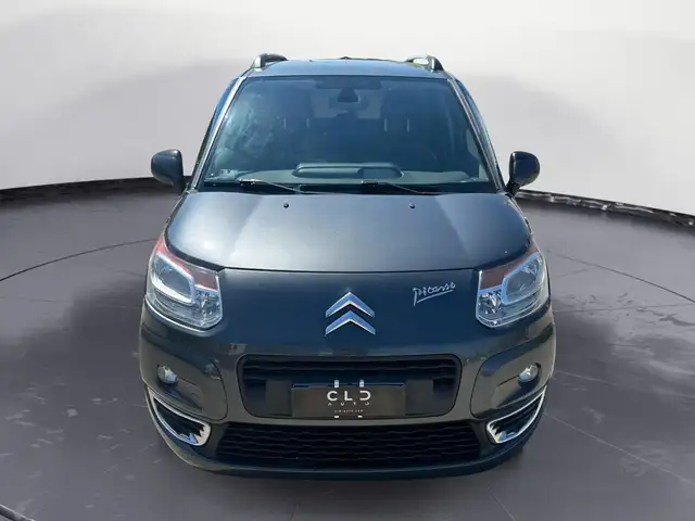 Citroen C3 Picasso view 2