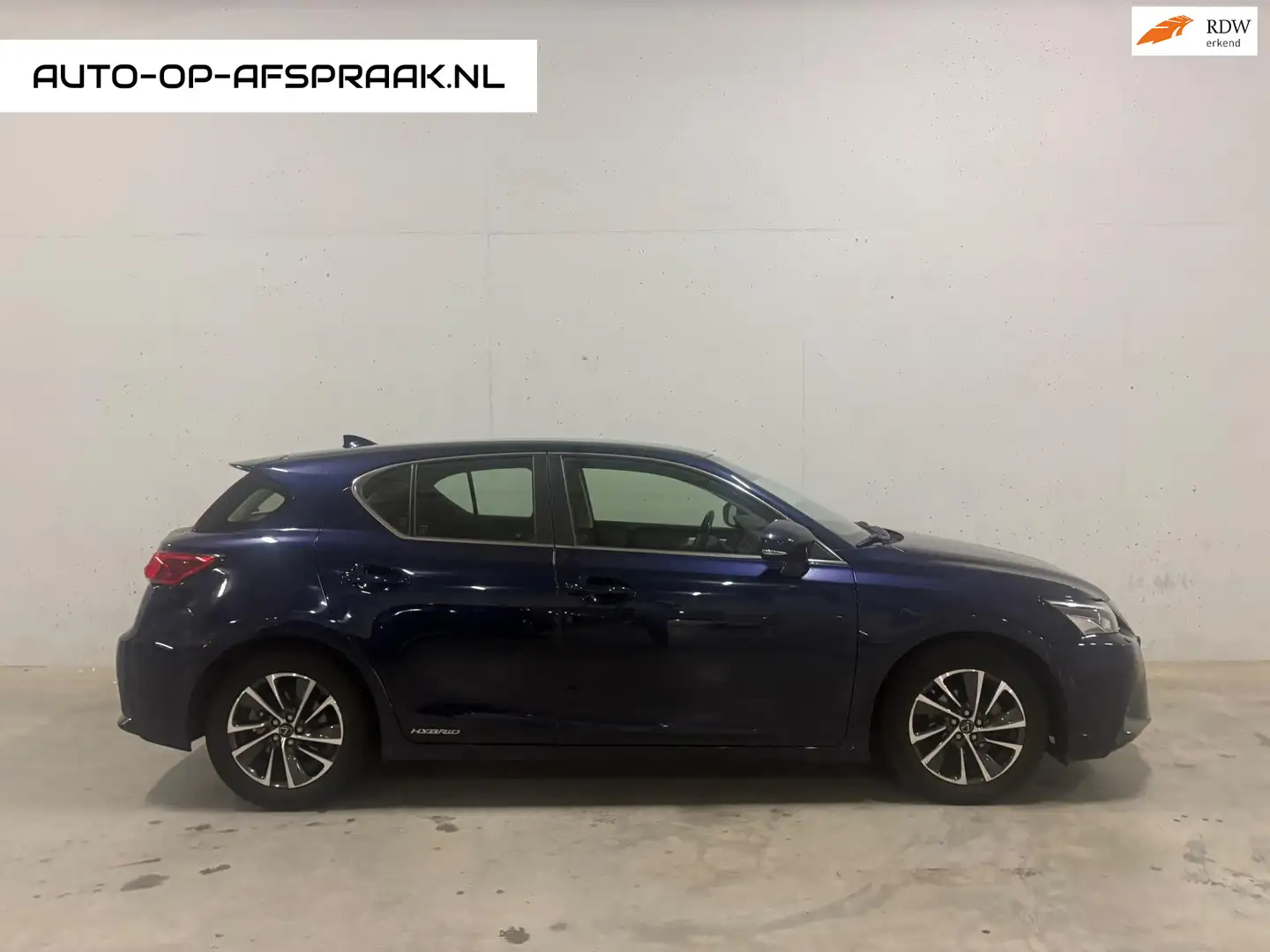 Lexus CT 200h Business Launch Edition Navi Camera Bleu - 1