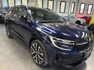 1.2 ICONIC E-Tech Hybrid