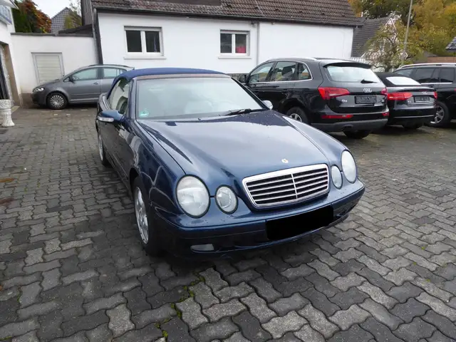 Mercedes-Benz CLK 200 AVANTGARDE