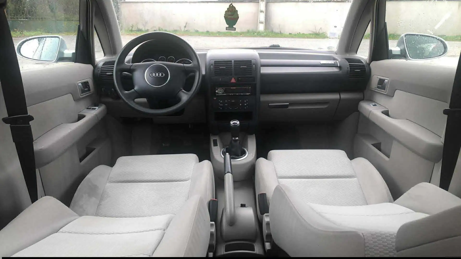 Audi A2 1.4i Pack - 2