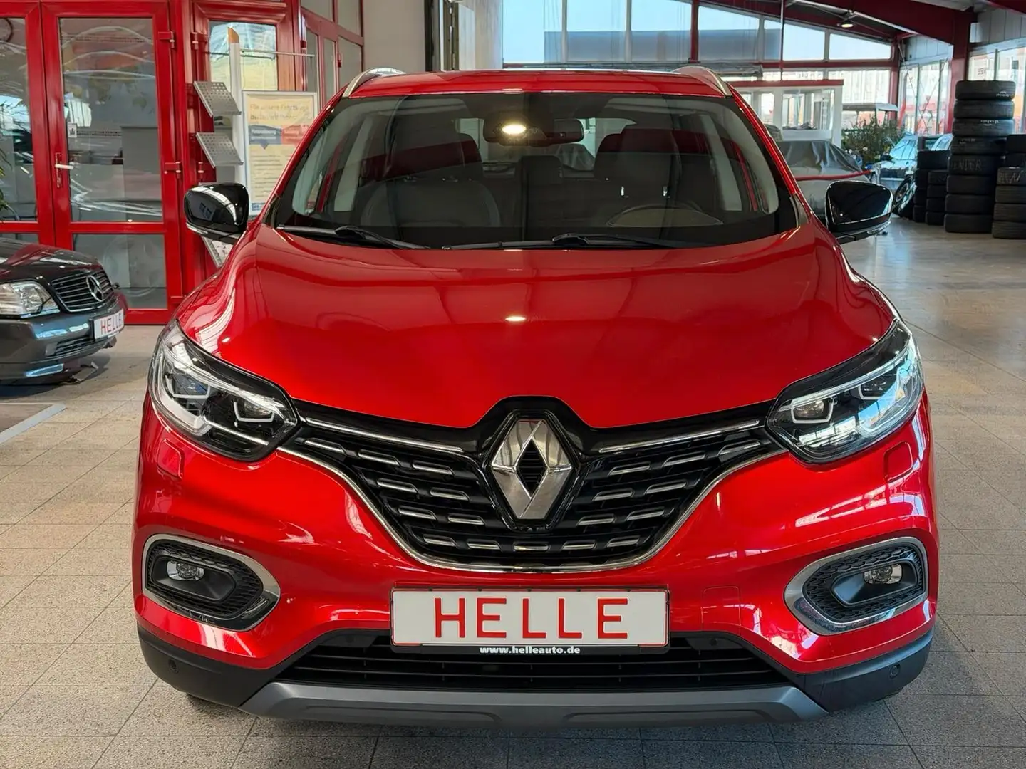 Renault Kadjar TCe 140 Bose Edition *LED+NAVI+KAMERA* Rot - 2