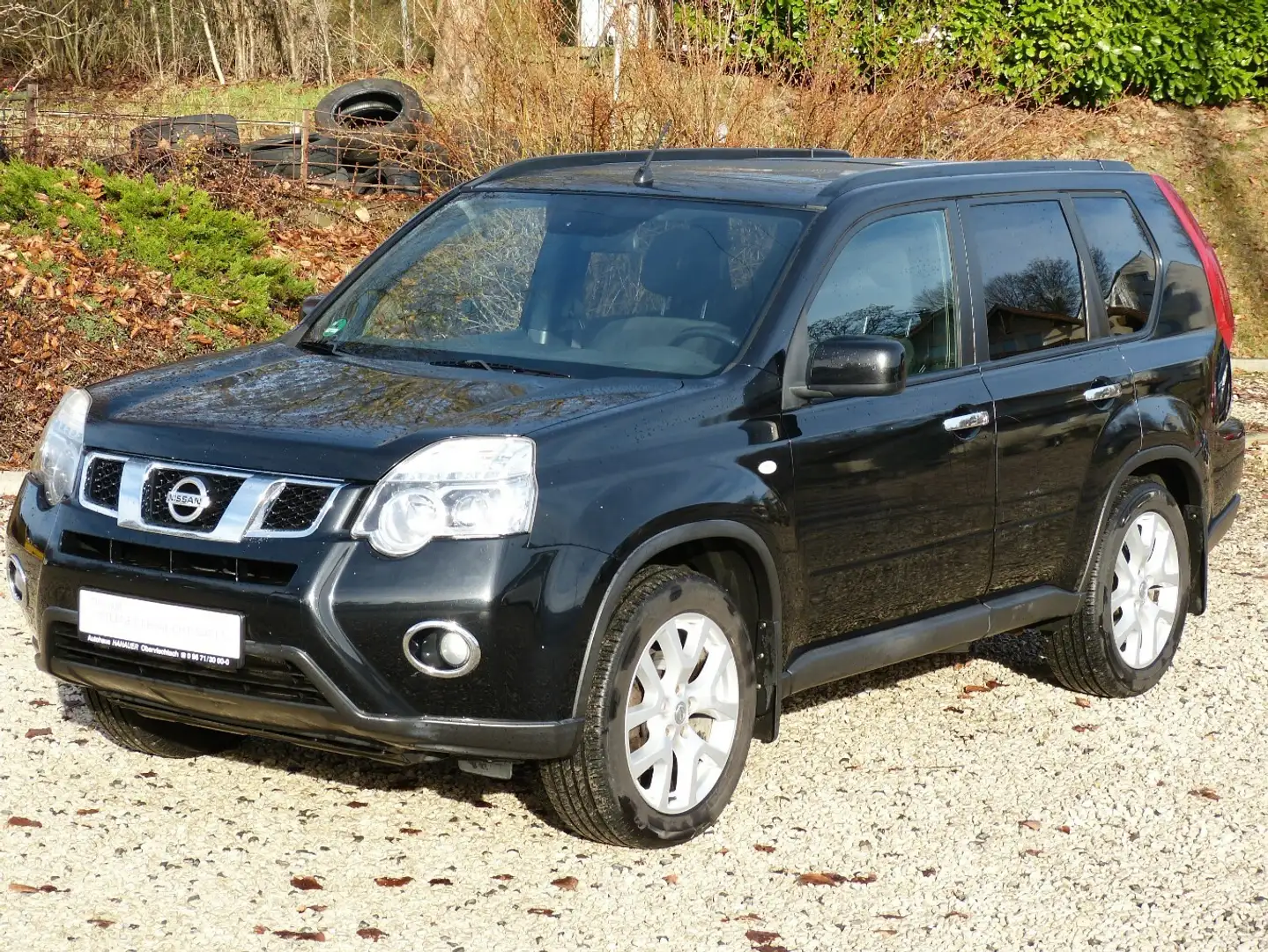 Nissan X-Trail SE 4X4 DCI 2.0[1. HAND/AHK/KLIMAAUT.] Schwarz - 1