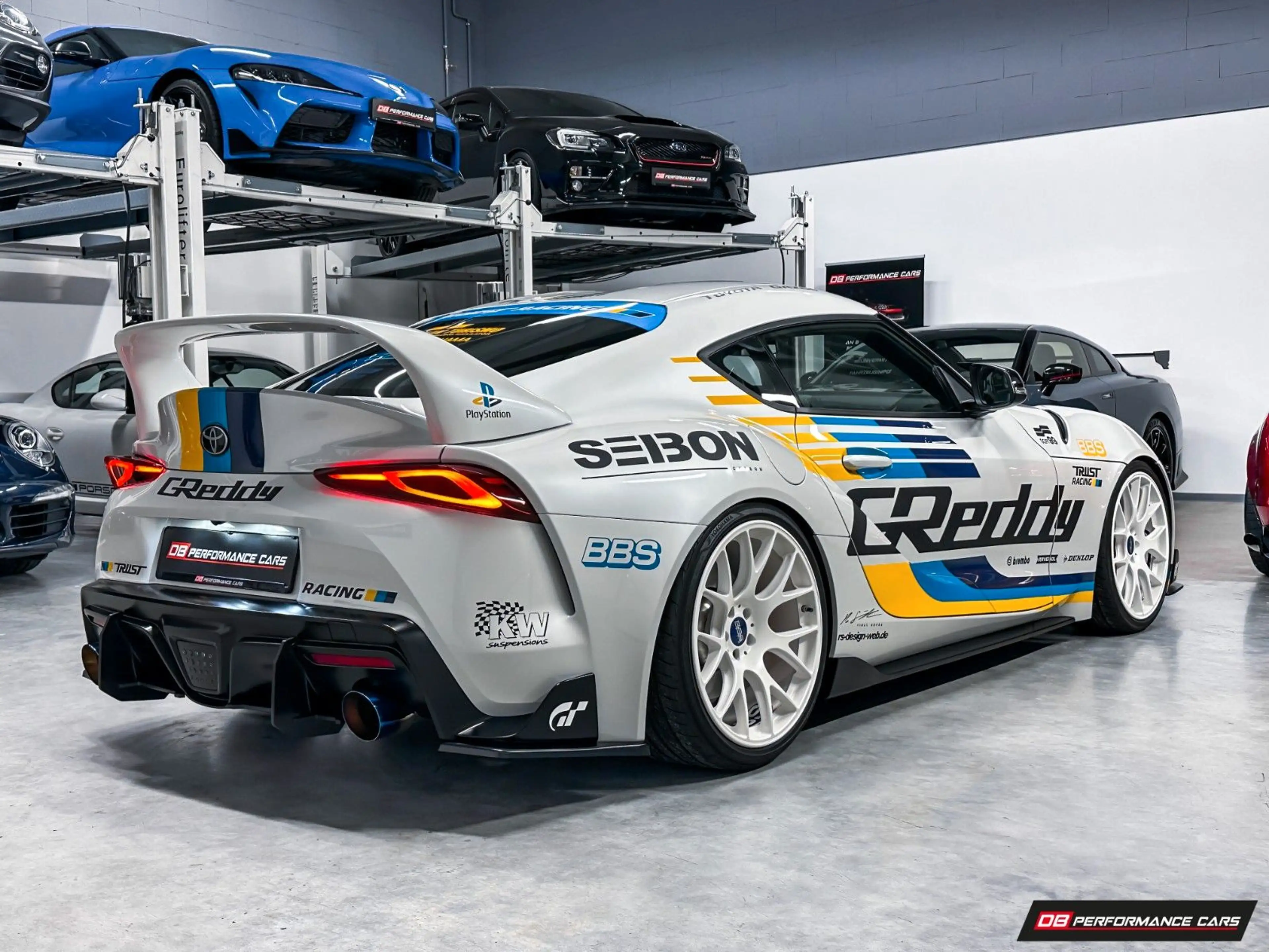 Toyota Supra 1 Vorbesitzer, Neuwagenzustand — photo 9