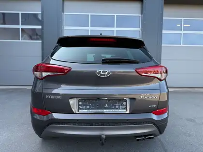 Annonce voiture d'occasion Hyundai TUCSON - CARADIZE