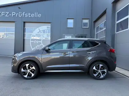 Annonce voiture d'occasion Hyundai TUCSON - CARADIZE