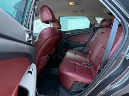 Annonce voiture d'occasion Hyundai TUCSON - CARADIZE