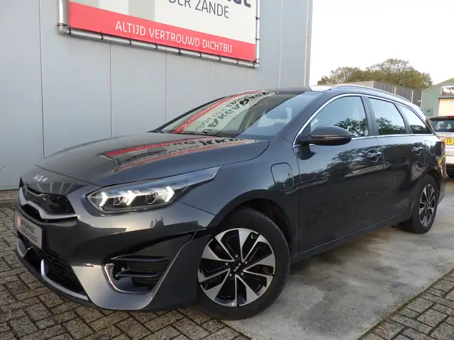 Kia Ceed SW / cee'd SW Sportswagon 1.6 GDI Plug-In PHEV DynamicLine, Came