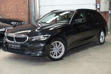 eA Plug in Hybride Benzine Automaat Virtual Cockpit Getinte Ruiten Sport Leder Zetelverwarming Carplay Camera LED