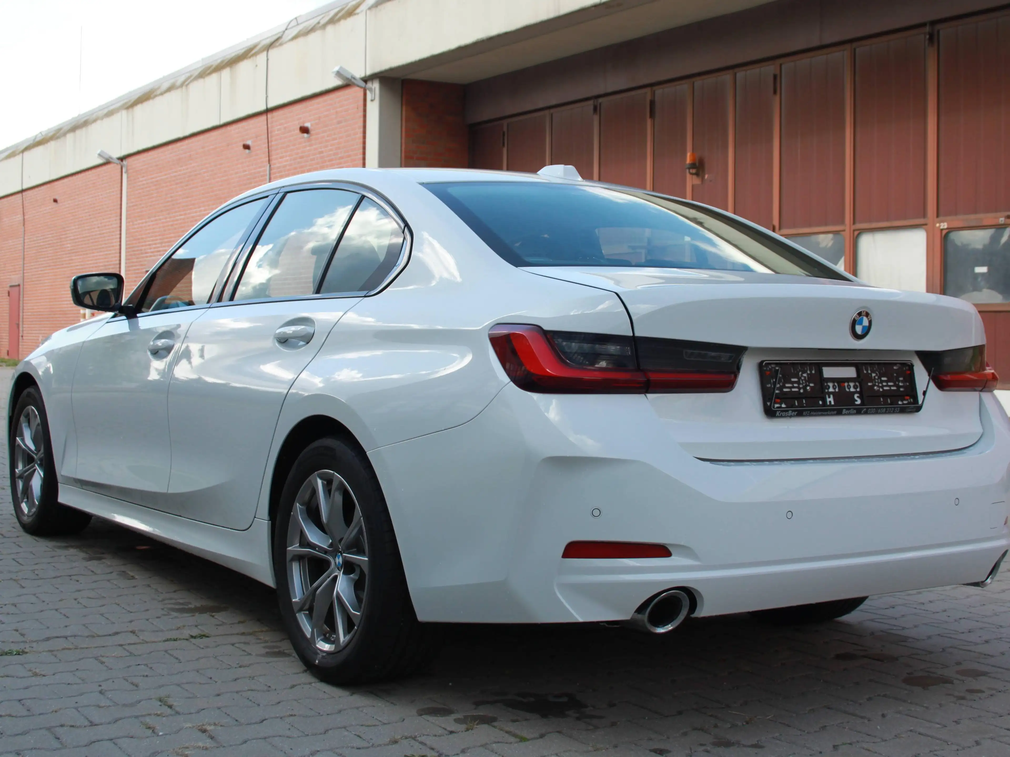 BMW 320 3er Diesel 320d Aut. — photo 4