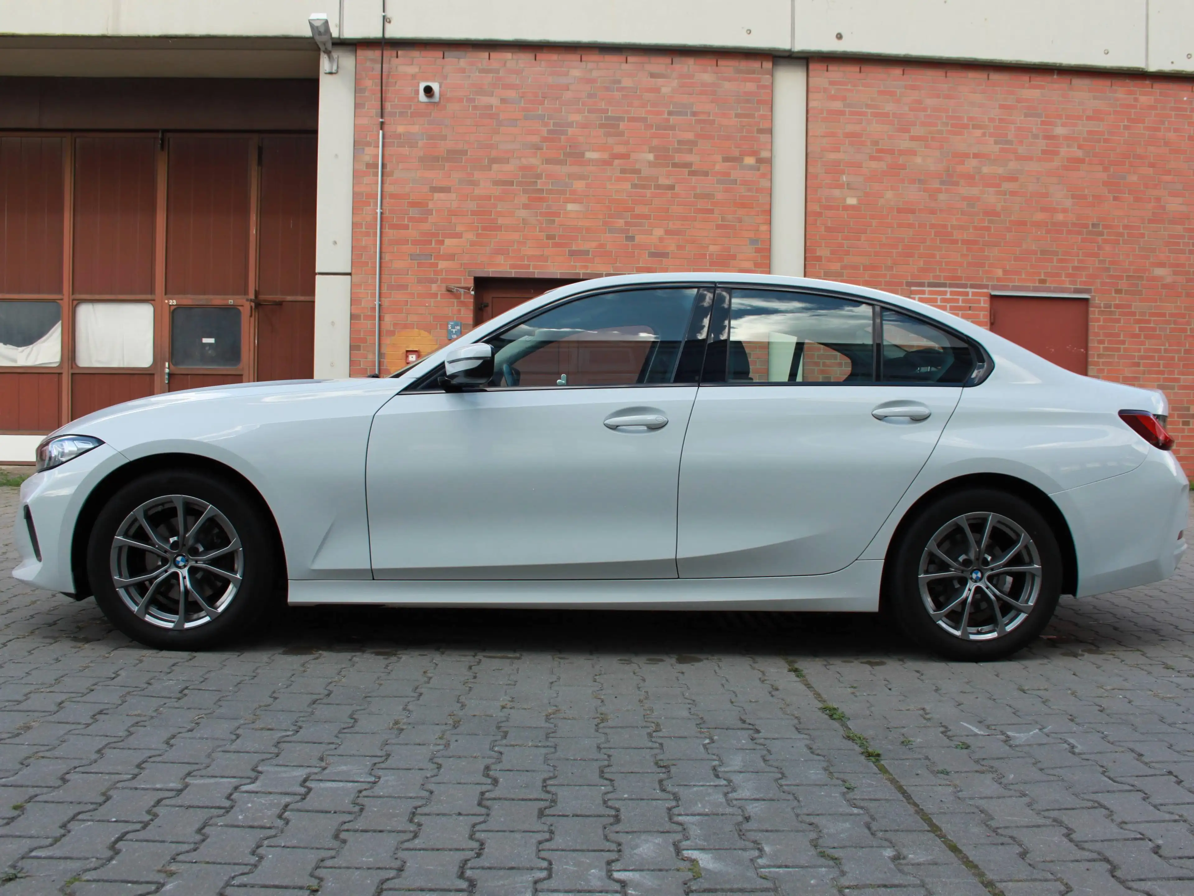 BMW 320 3er Diesel 320d Aut. — photo 7