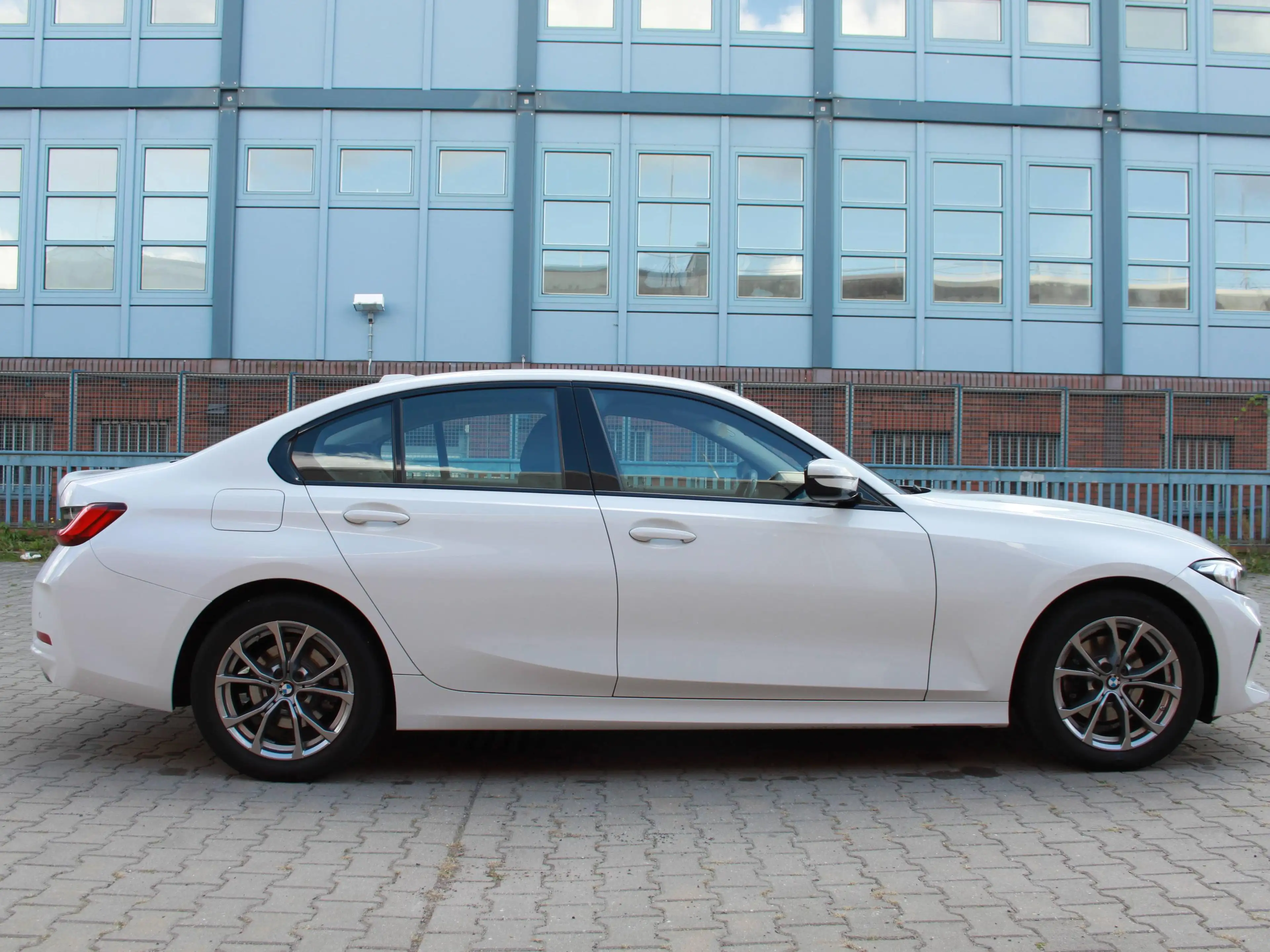 BMW 320 3er Diesel 320d Aut. — photo 6