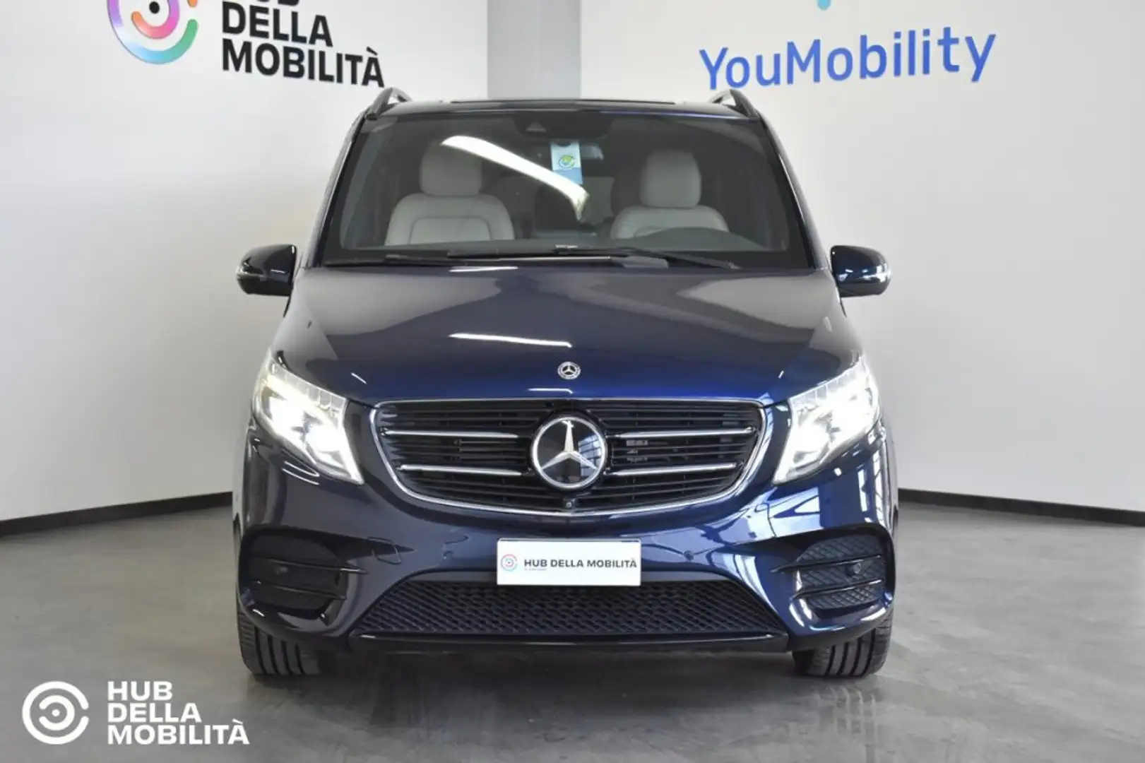 Mercedes-Benz V 250 d Automatic 4Matic Sport Long AMG Line - 7 Posti Синий - 1