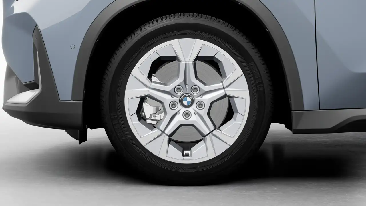 BMW X1 снимка BMW X1