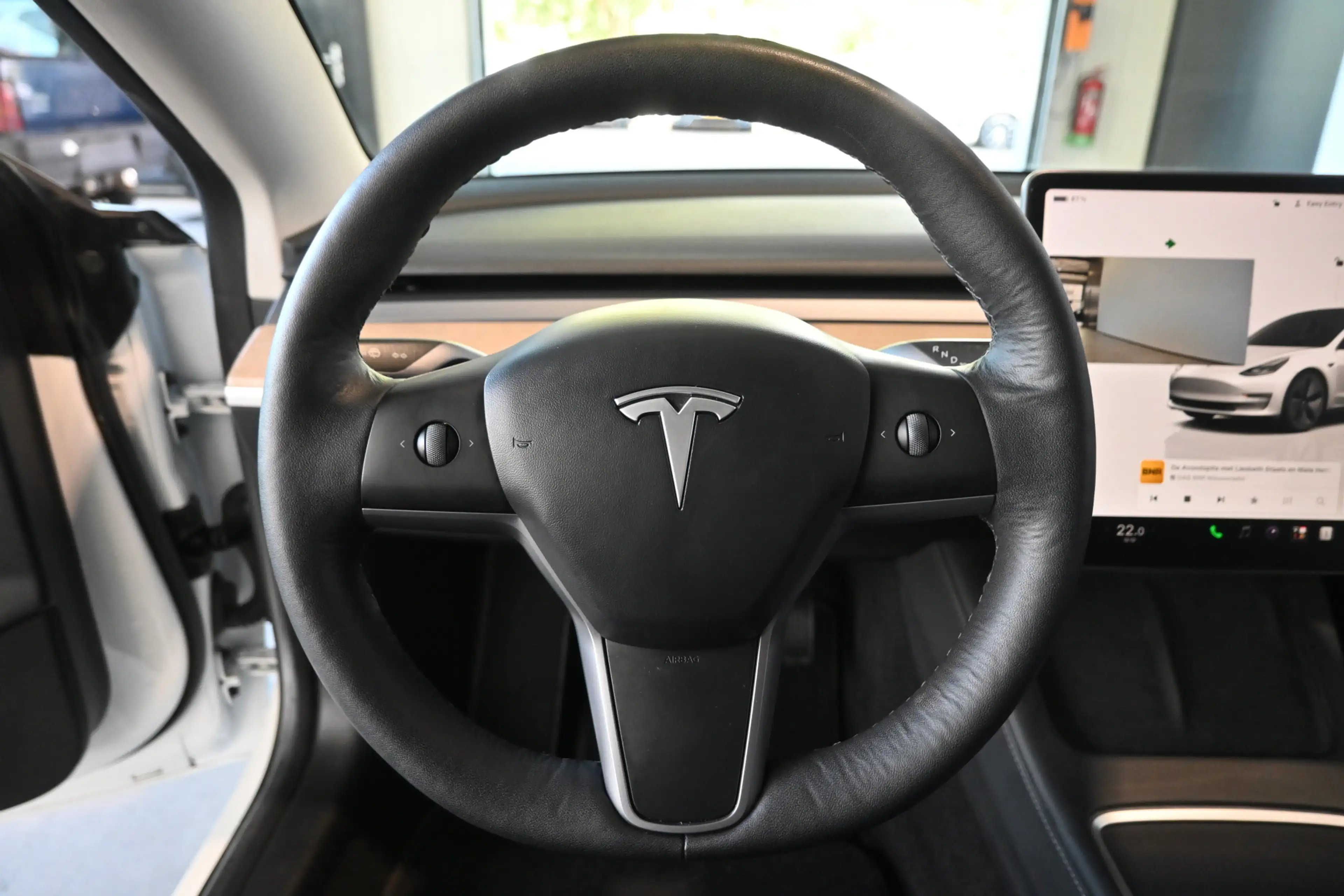 Tesla Model 3 Standard RWD Plus 60 kWh SOH 91% 238Pk Cruise Lede — photo 6