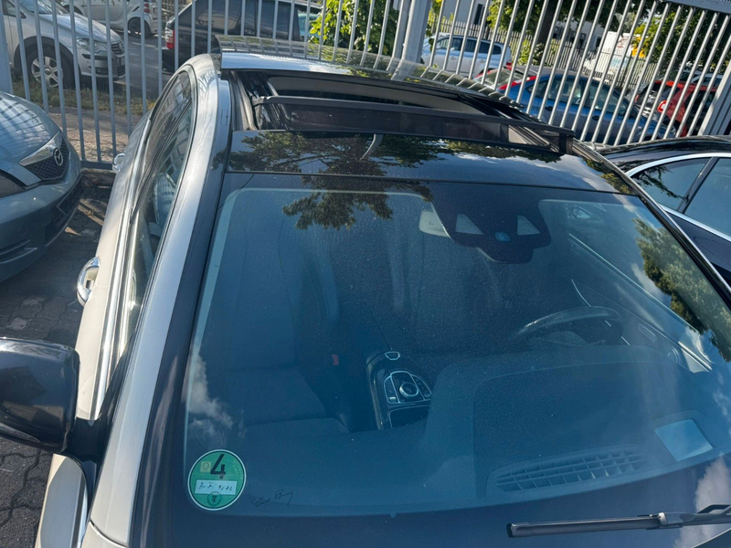 Mercedes-Benz E 220 E220d Avantgarde/PanoD/HUP/Kamera/Burmester — photo 12