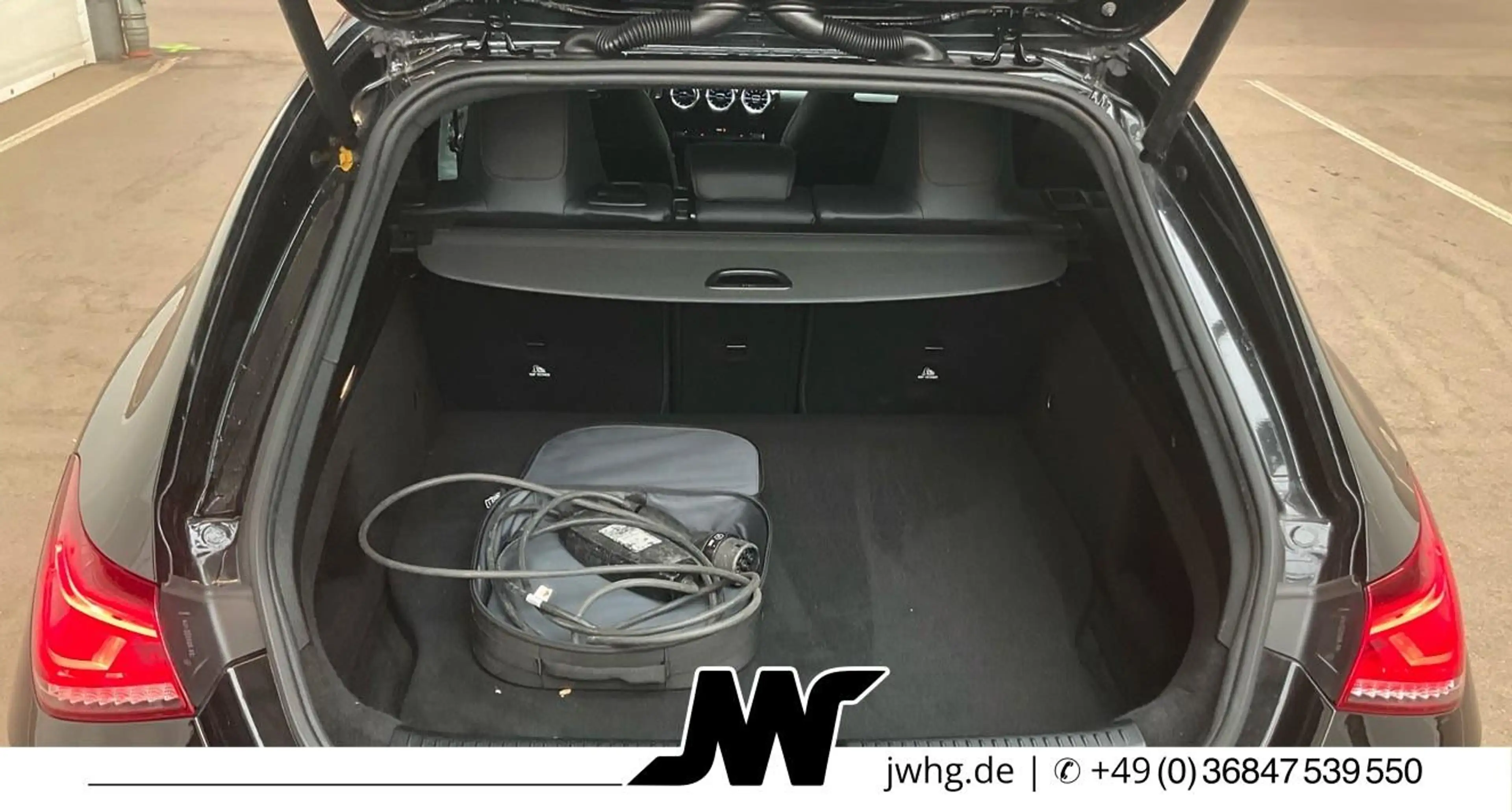 Mercedes-Benz CLA 250 e SB AMG Line Widescreen Distr+Kam Night — photo 15