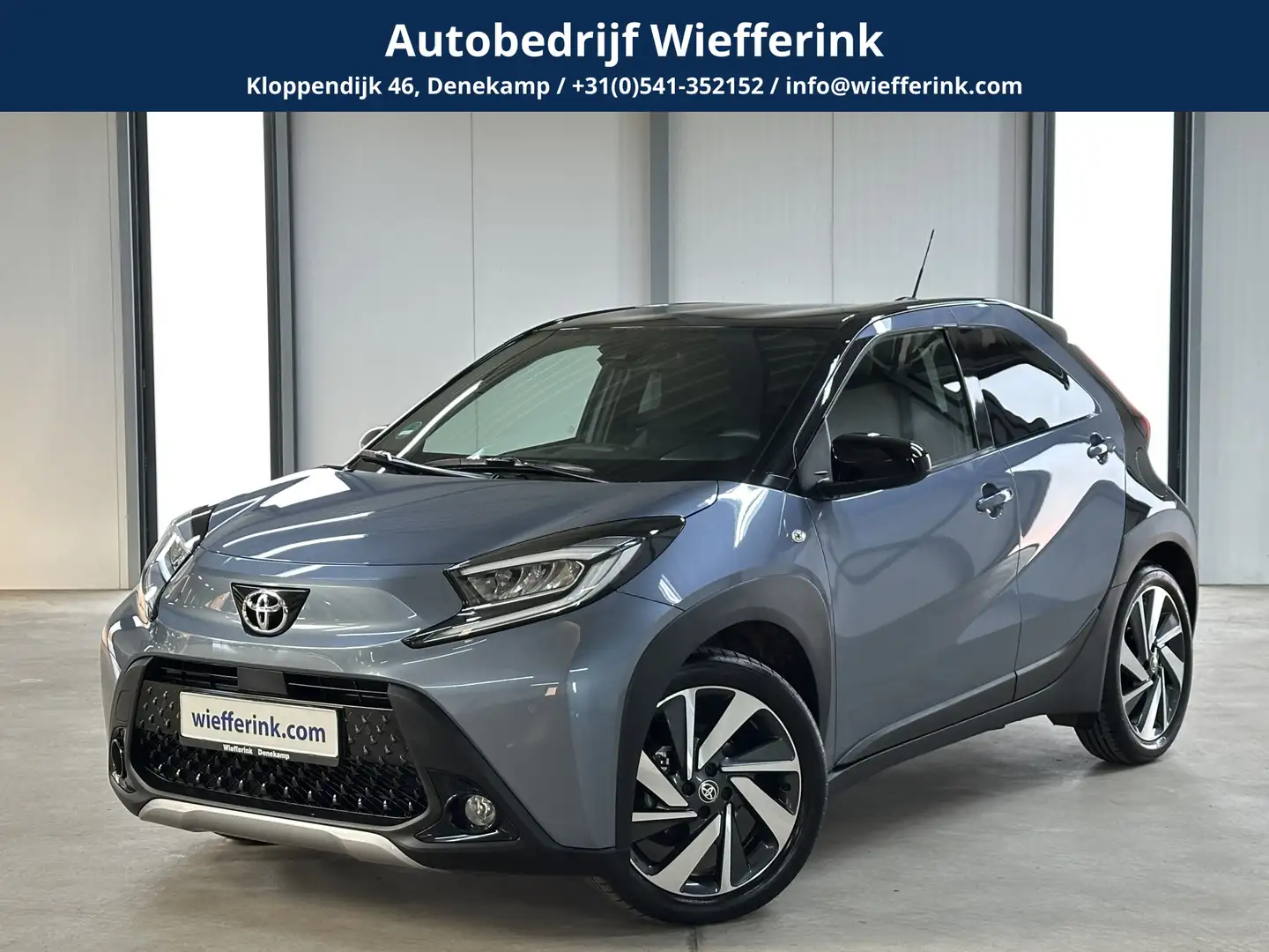 Toyota Aygo X 1.0 VVT-i S-CVT Envy Automaat | Navi | Camera | Tr Gris - 1
