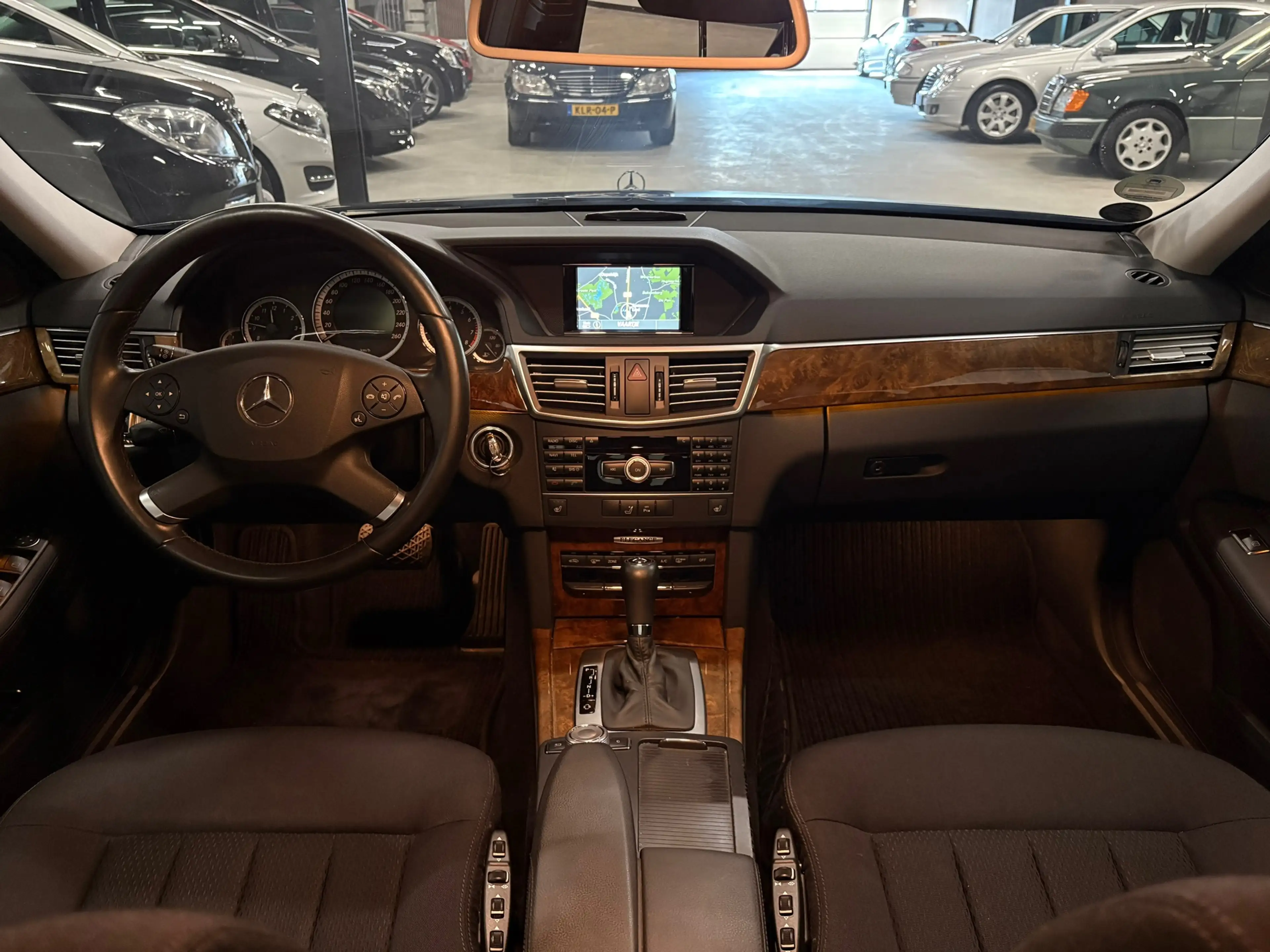 Mercedes-Benz E 250 CGI Elegance Automaat 1e Eigenaar — photo 12