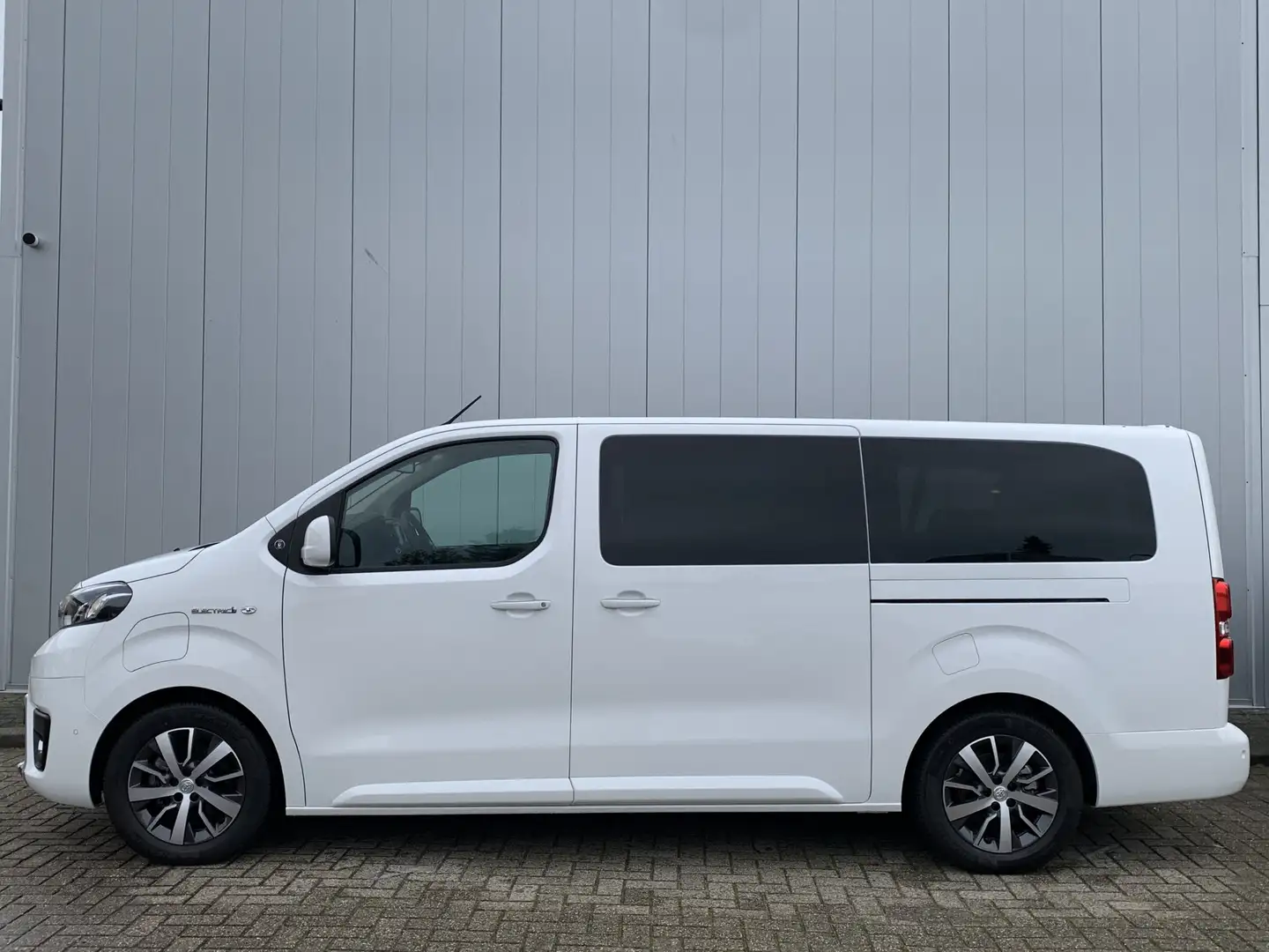 Toyota Proace Electric Verso Long Extra Range Dynamic+ 75KWH 8 P Blanc - 2