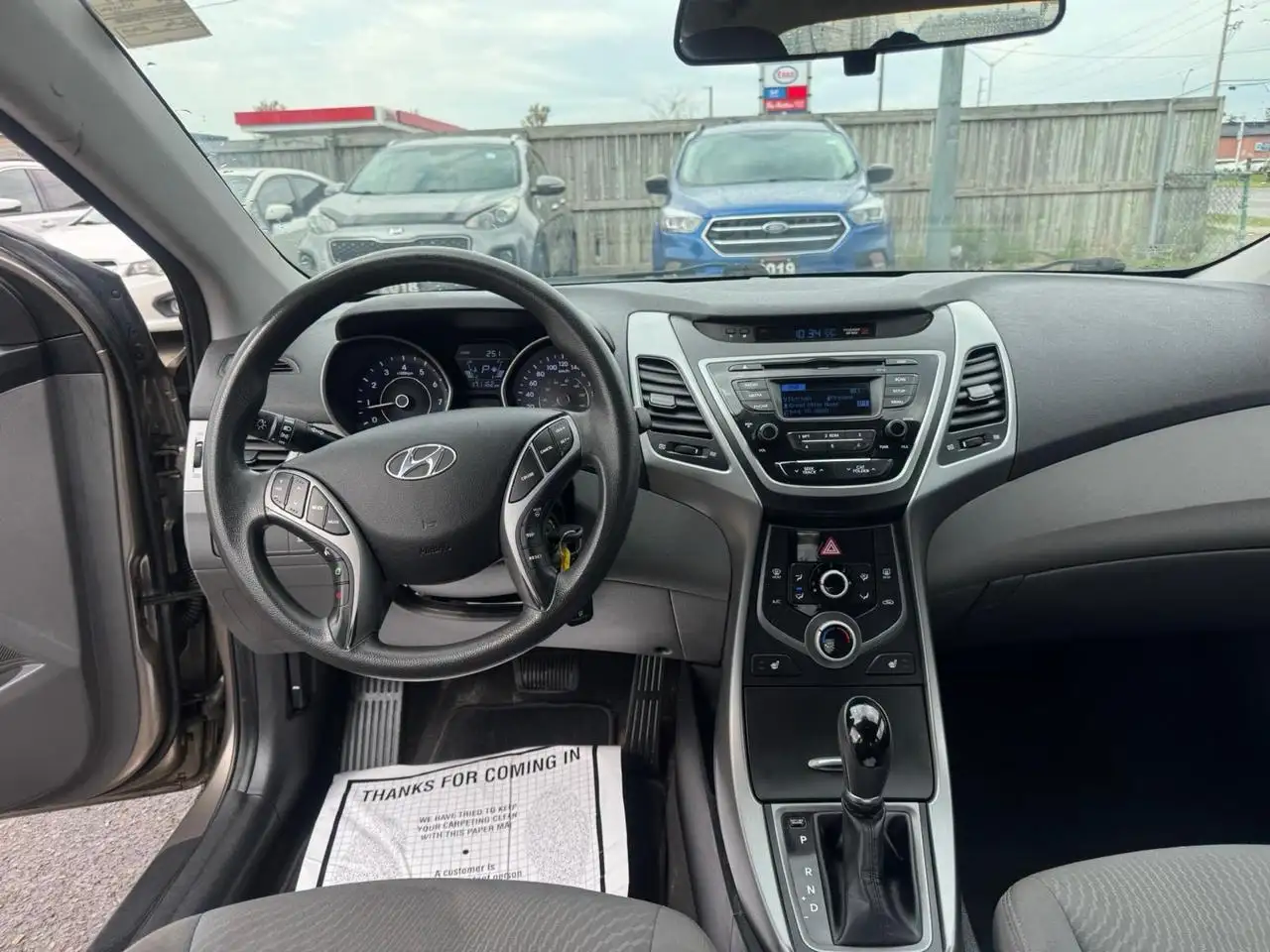Hyundai ELANTRA снимка Hyundai ELANTRA