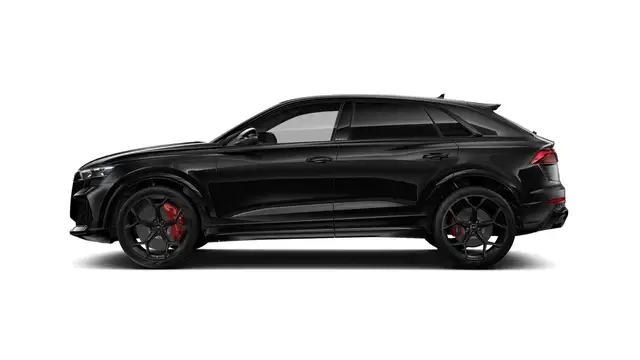 Audi Q8 view 4