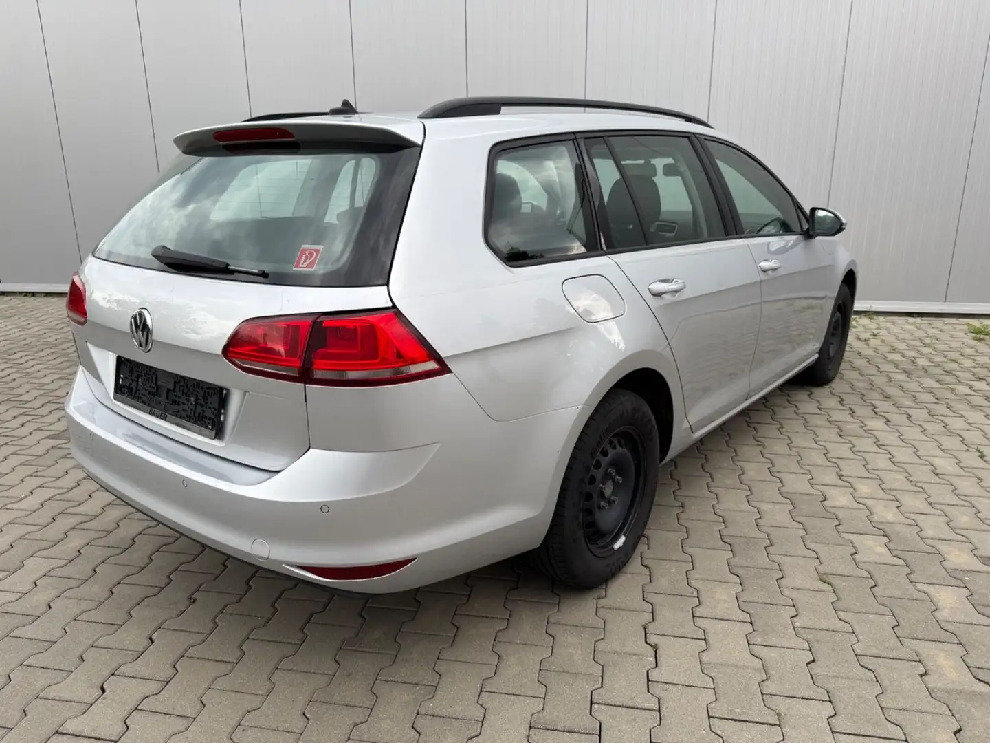 Volkswagen Golf VII Variant *DSG Trendline BMT Argent - 2
